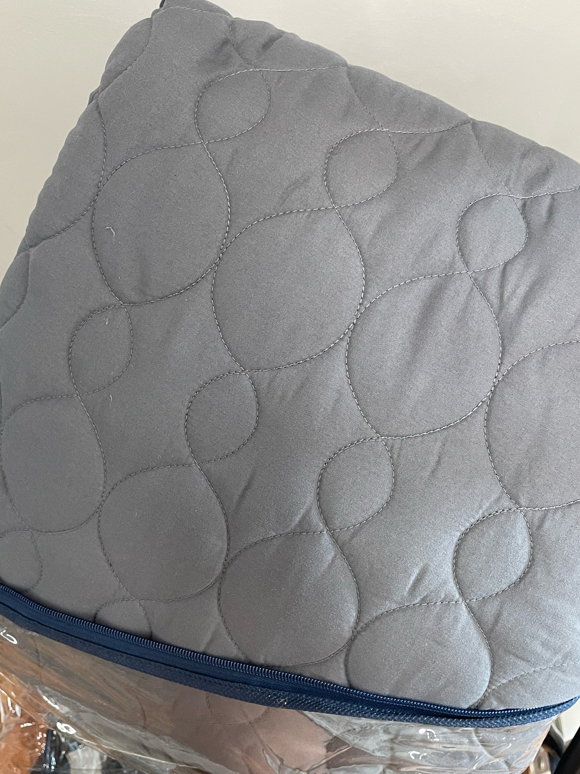 Twin Comforter and Sham
