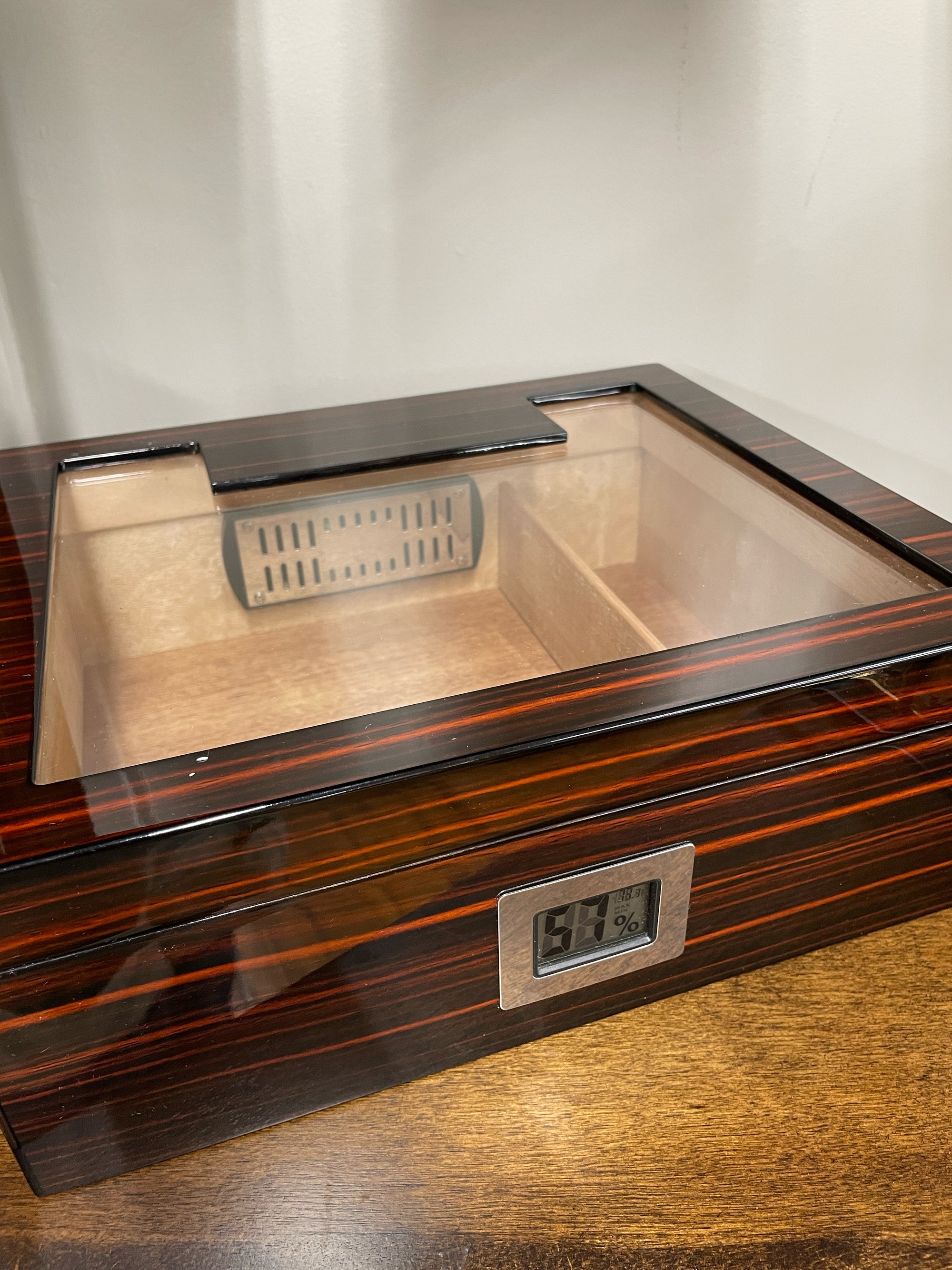 Humidor