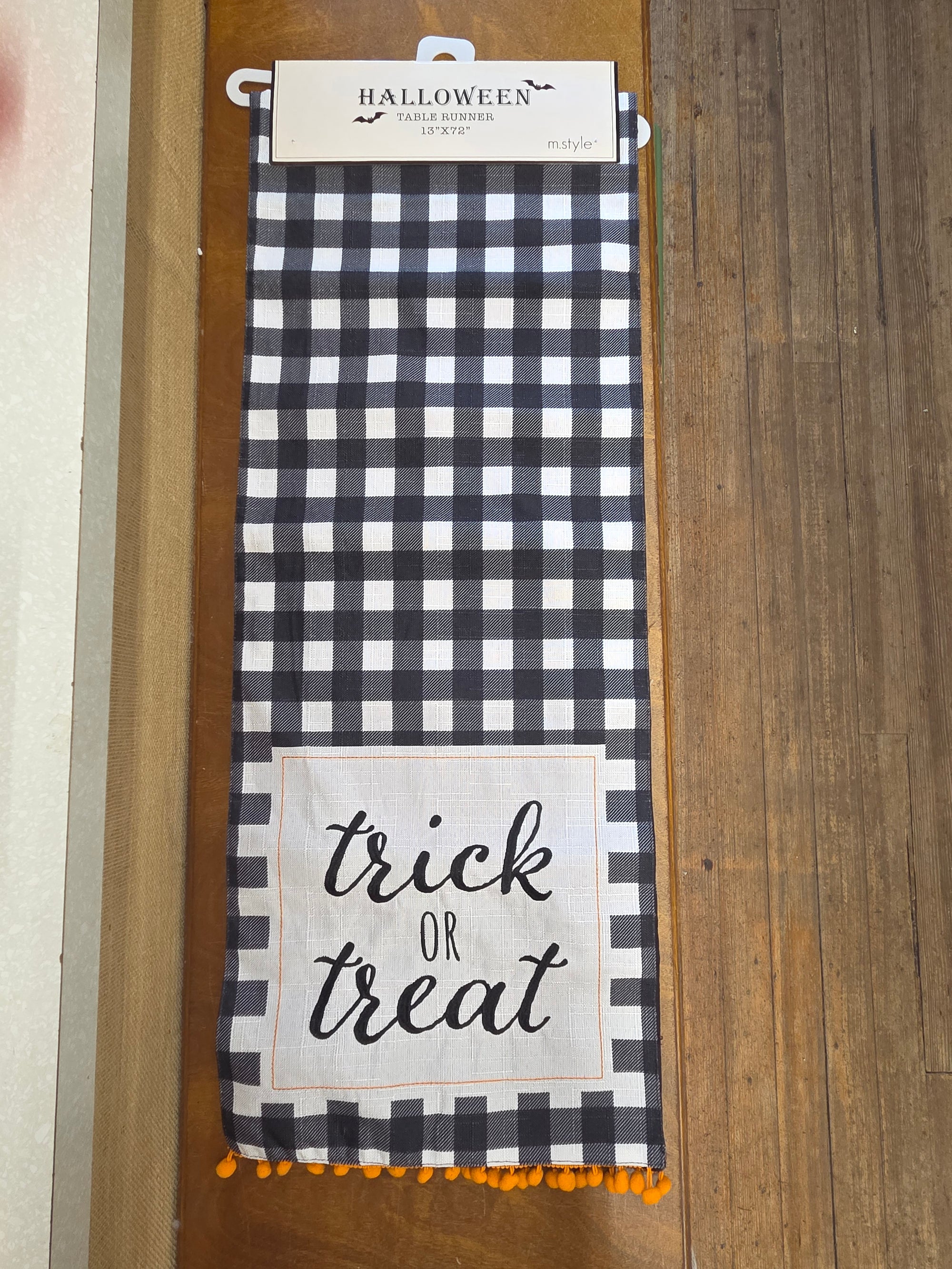 Black and White  Table Runner