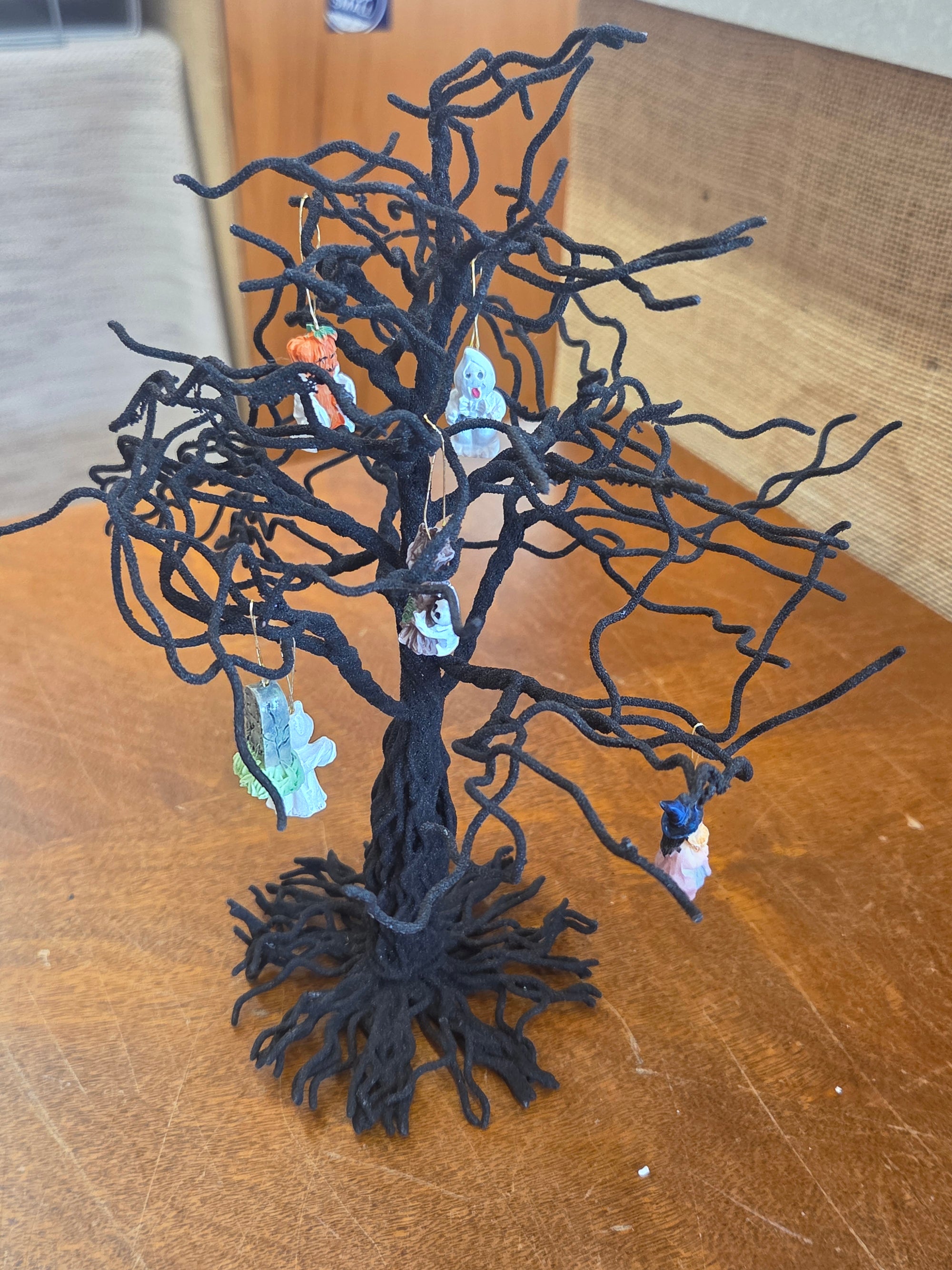 Black  Tree