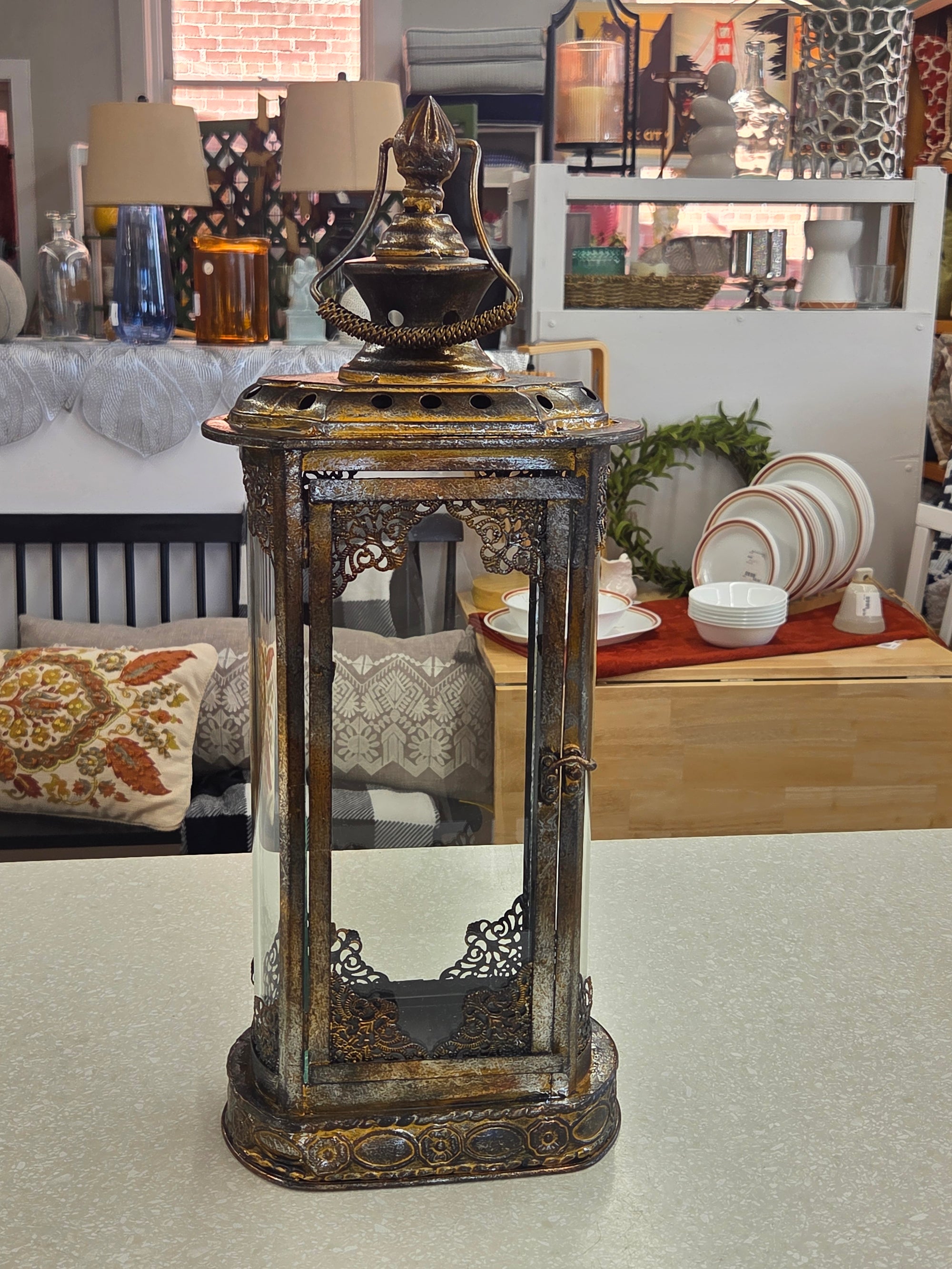 Gold  Lantern