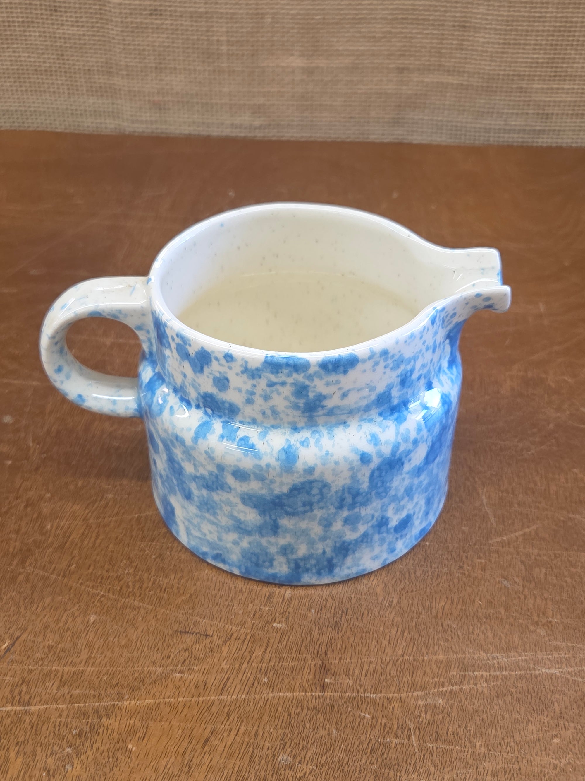 Blue  Creamer and Sugar Set, Set of 2