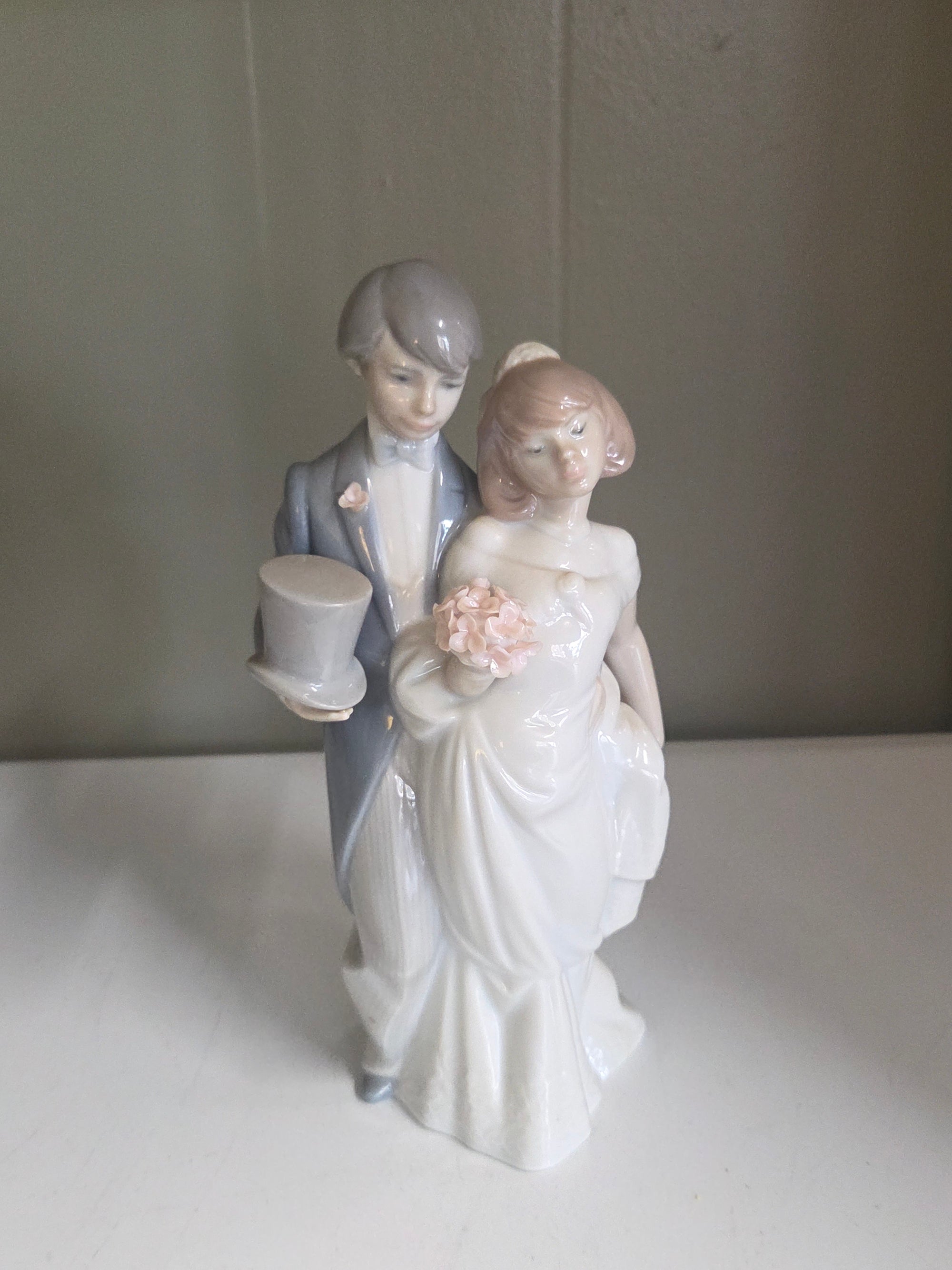 Figurine