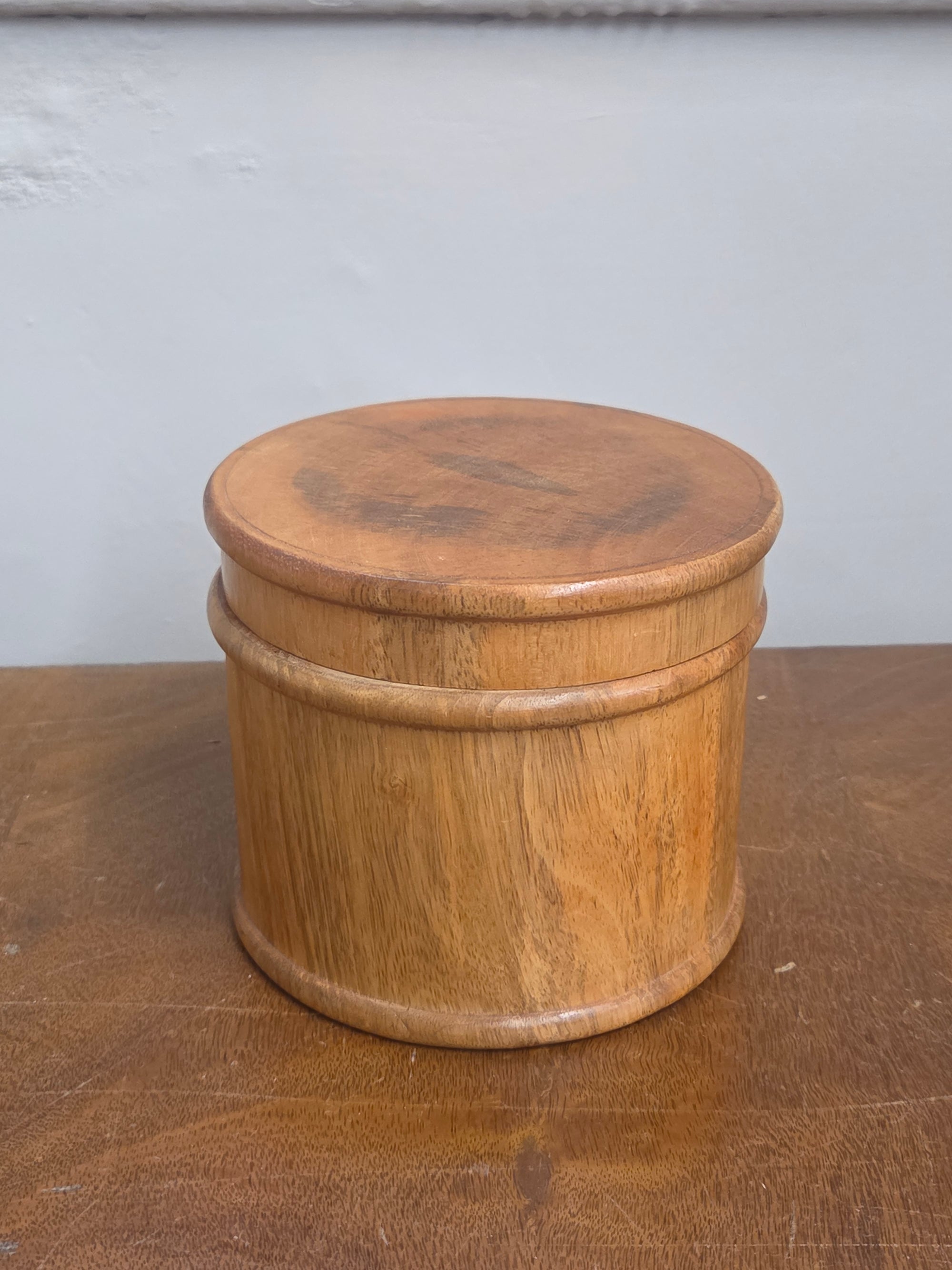 Canister