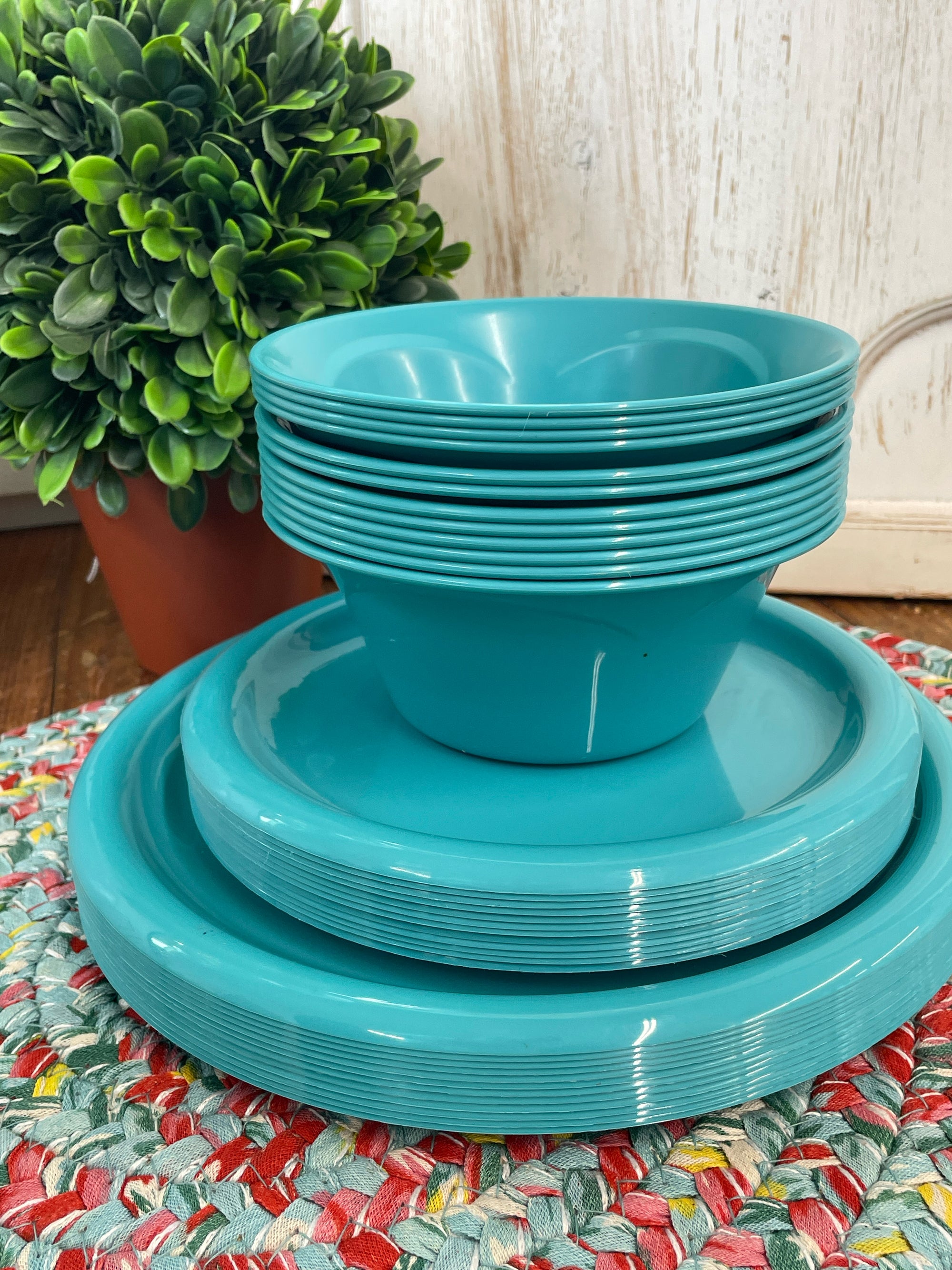 Set of Dishes