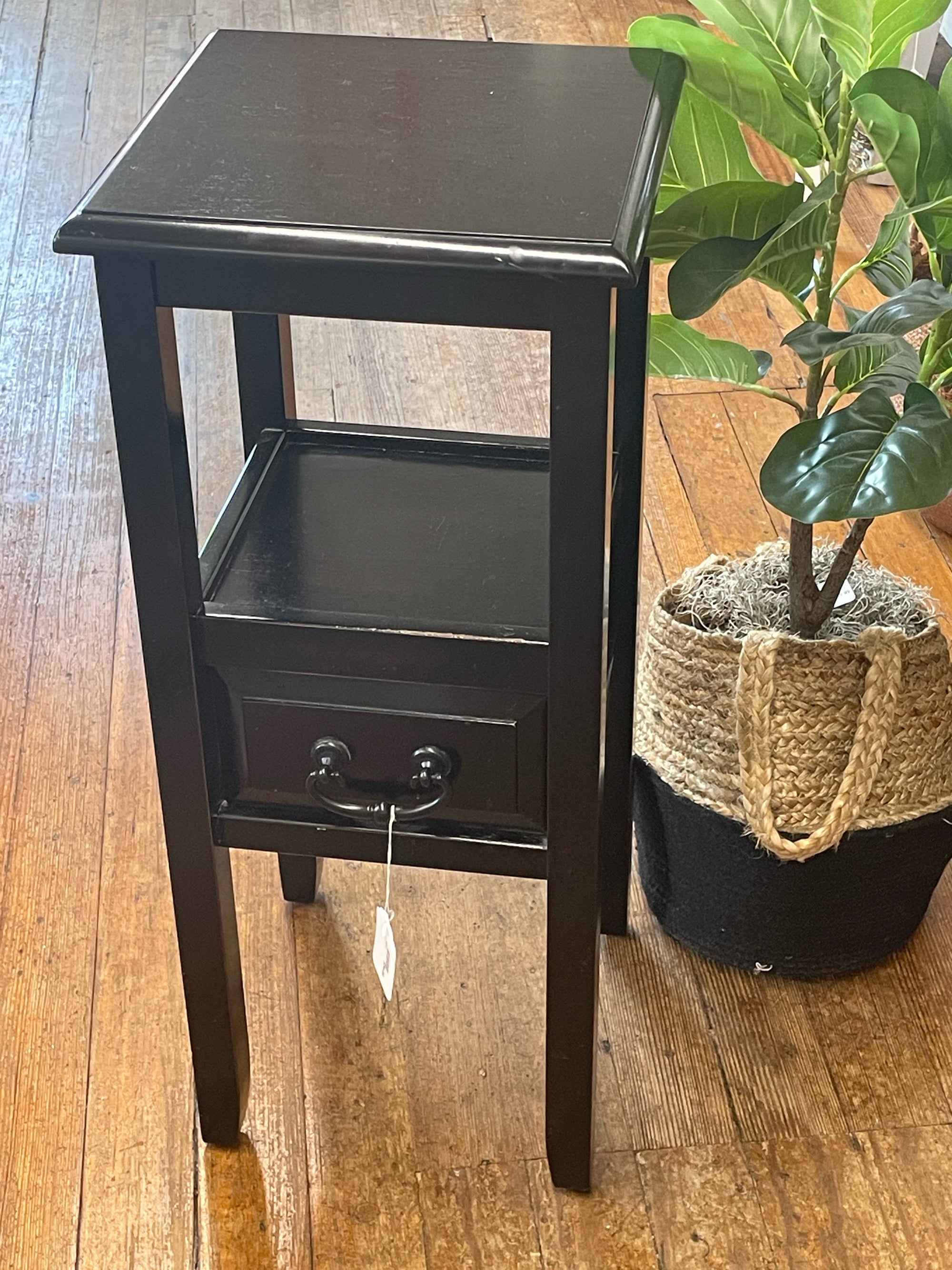 Accent Table