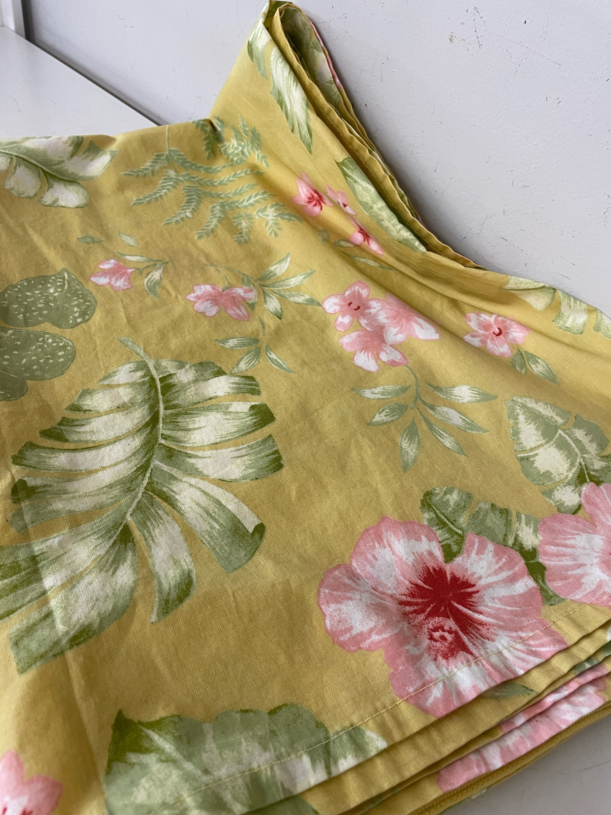Table Cloth