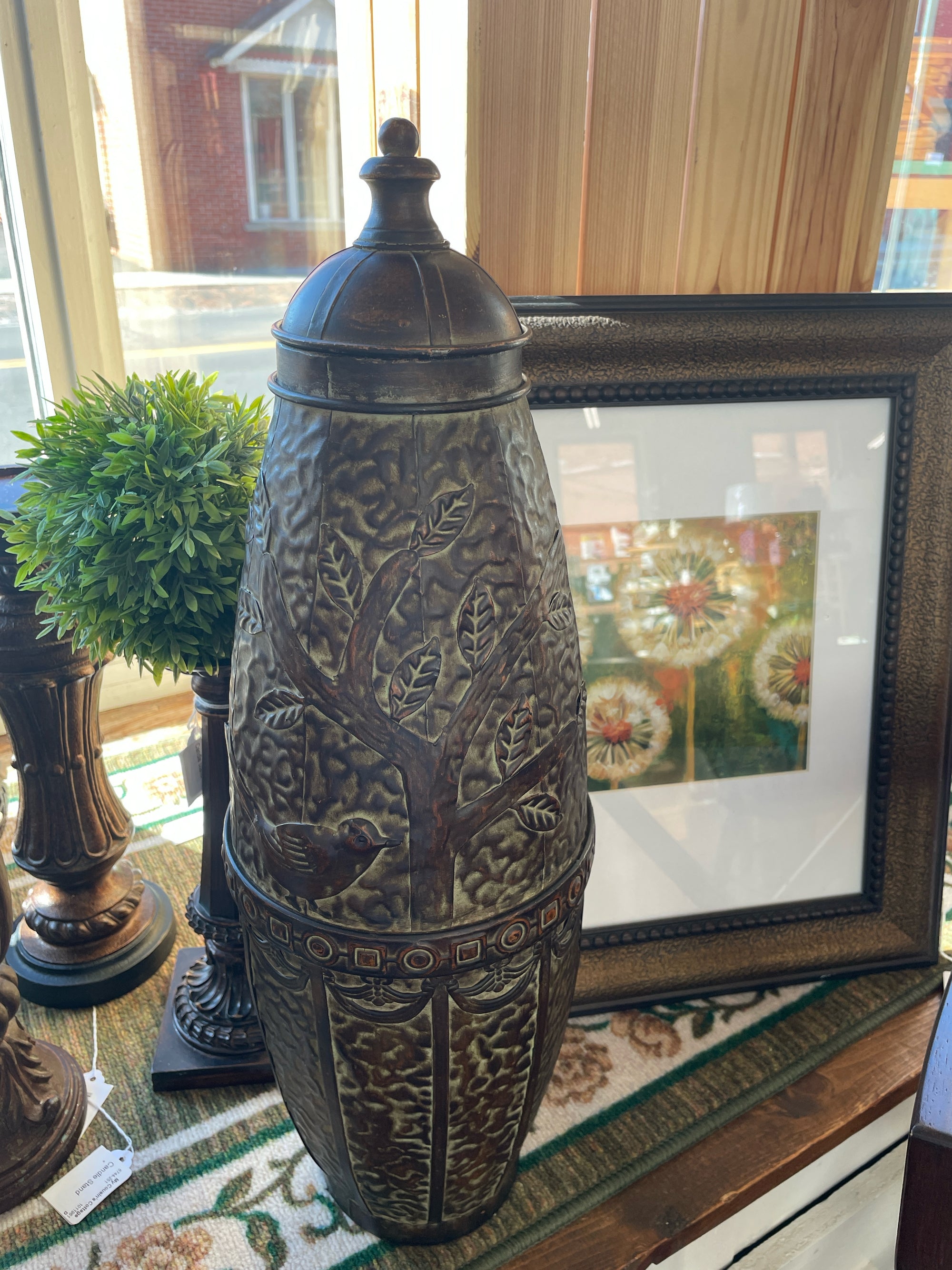 Vase/Urn