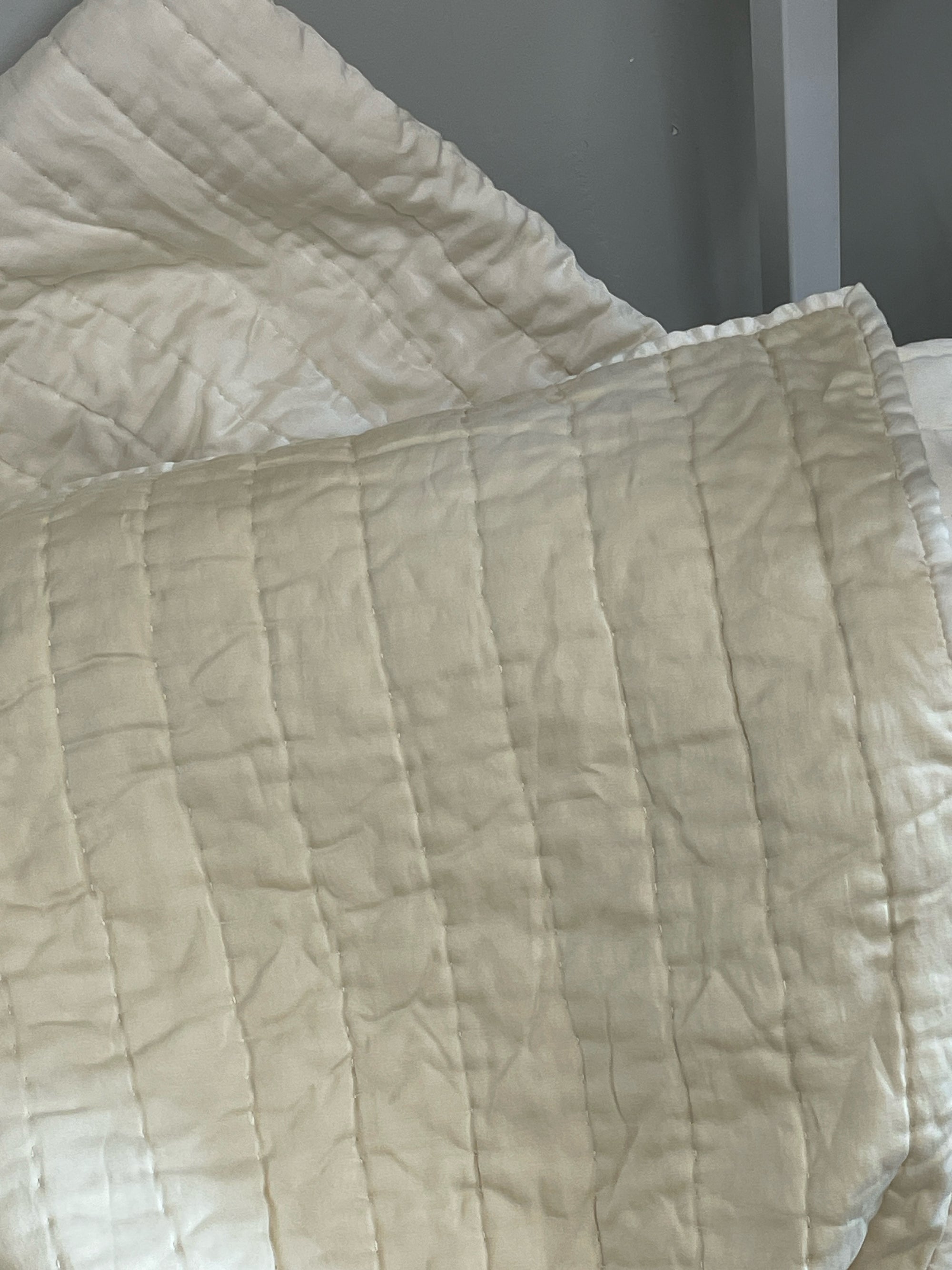 Full/Queen Comforter