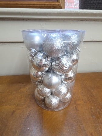 Silver  Plastic Tree Onaments