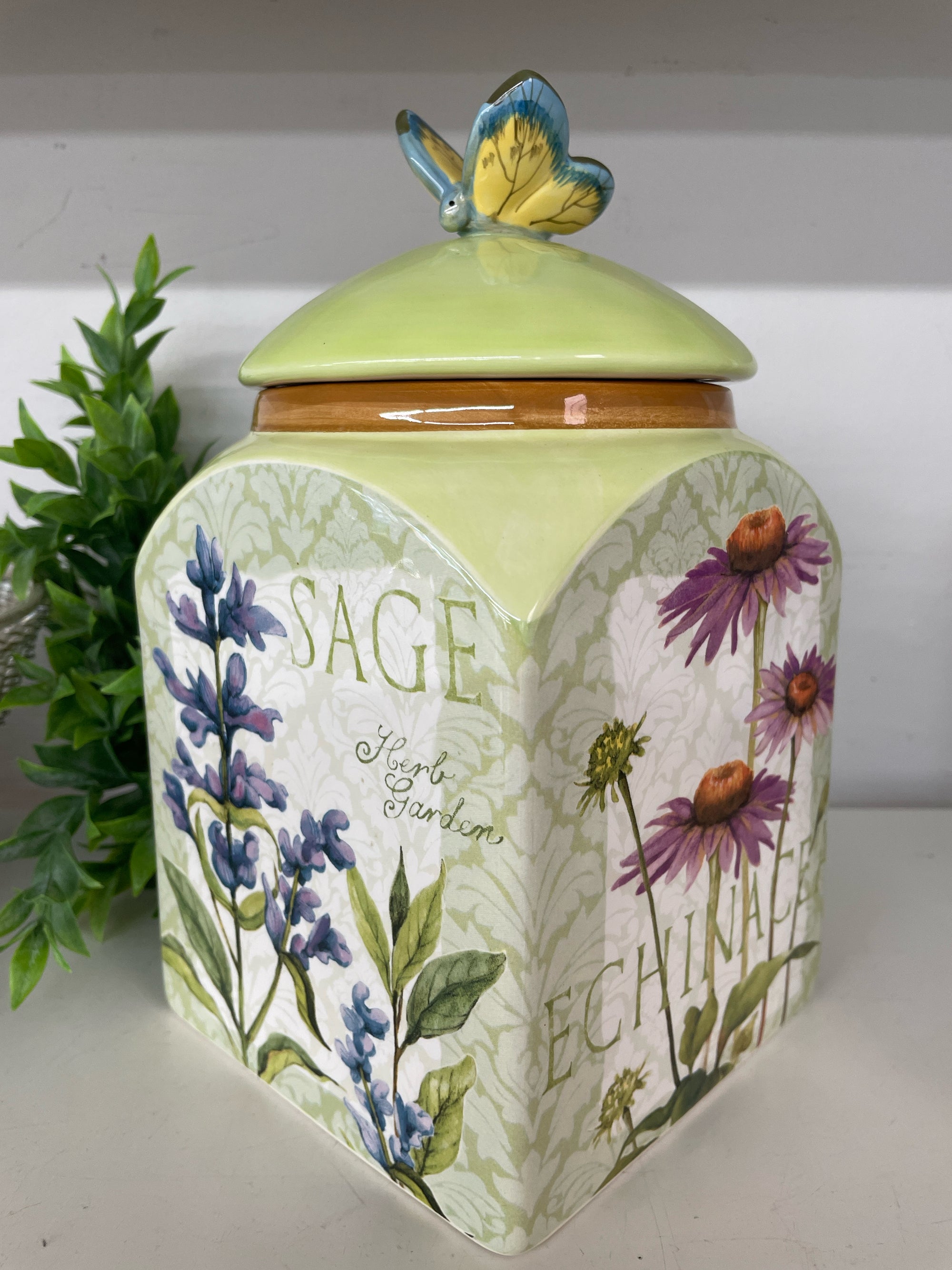 Canister