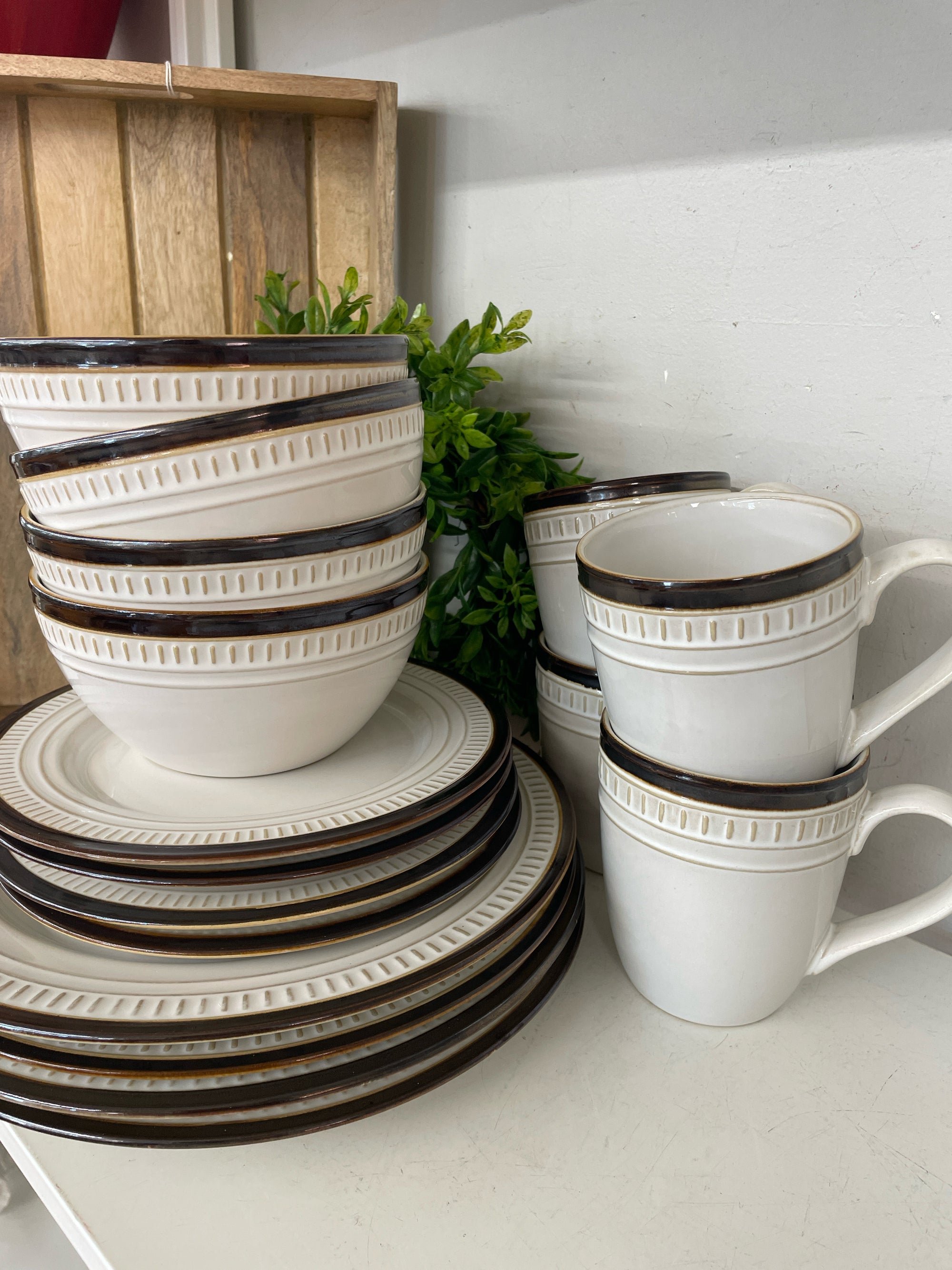 Set of Dishes
