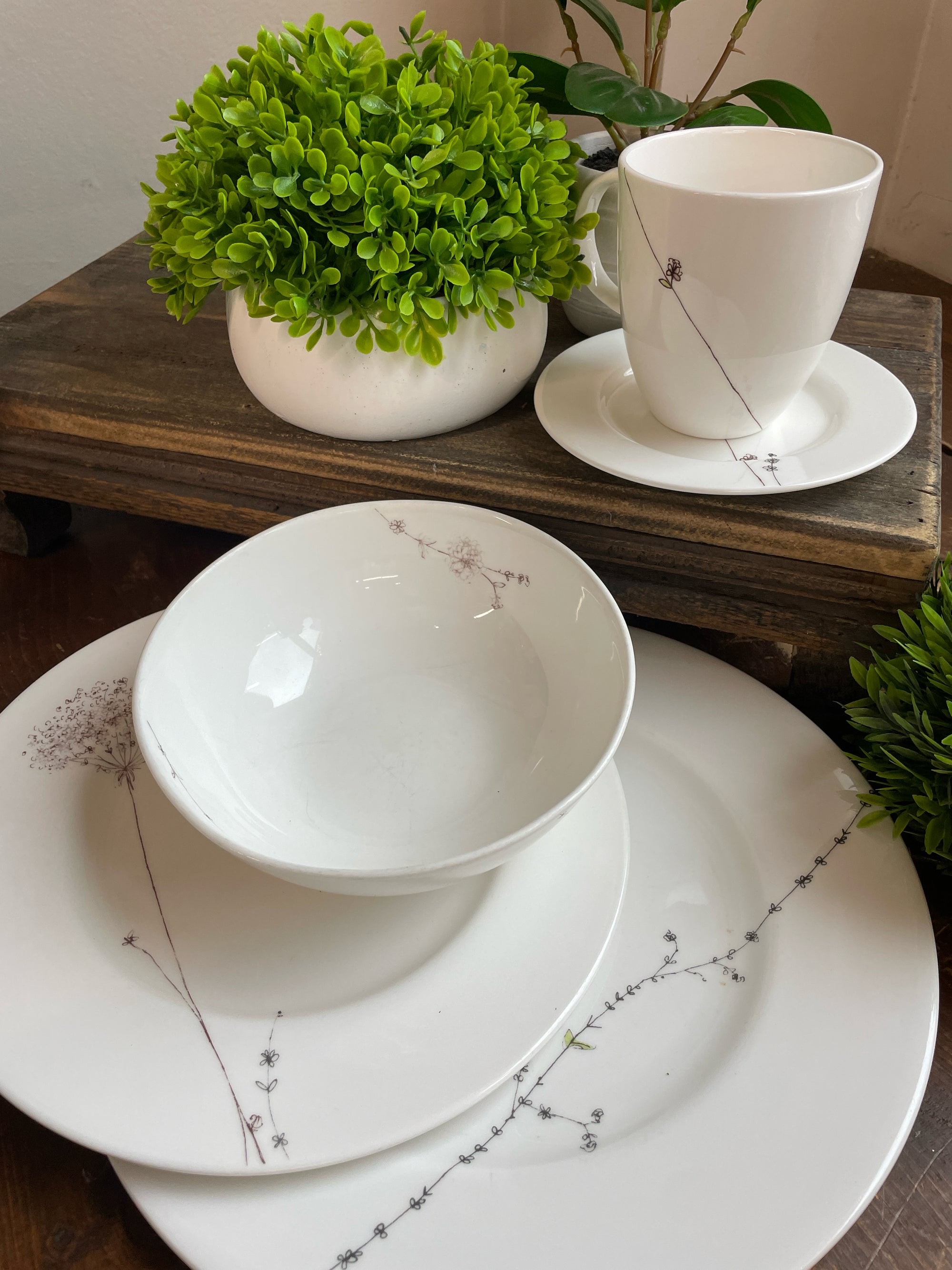 Set of Dishes