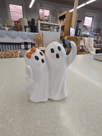 White  Ghost Couple