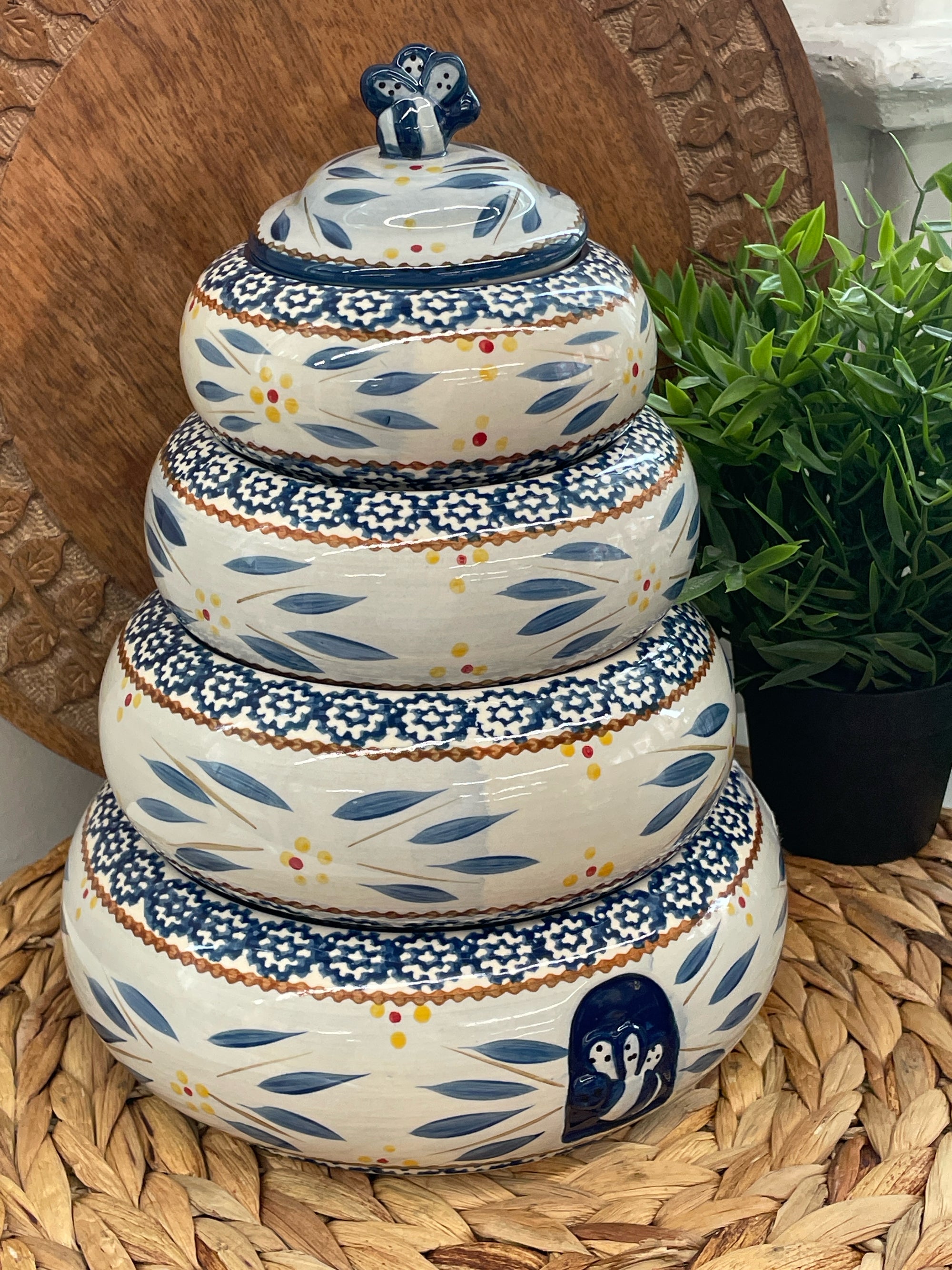 Serving Bowls
