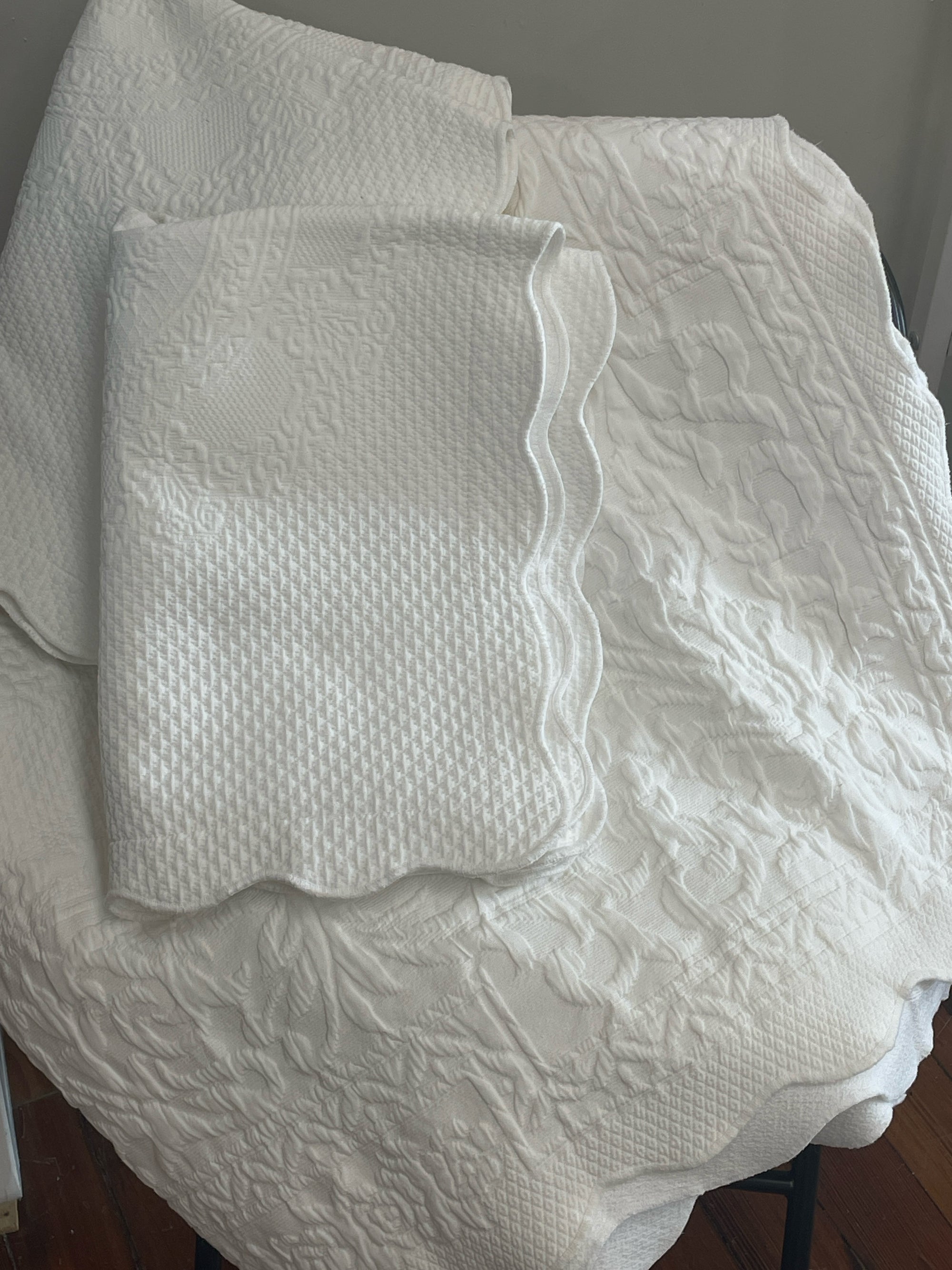 Full Coverlet and Shams
