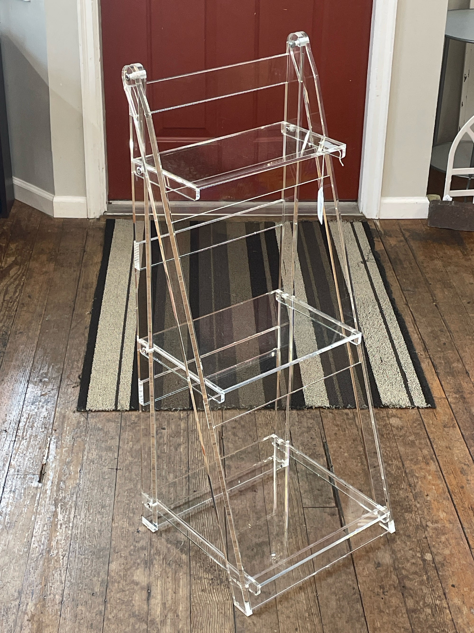Shelf