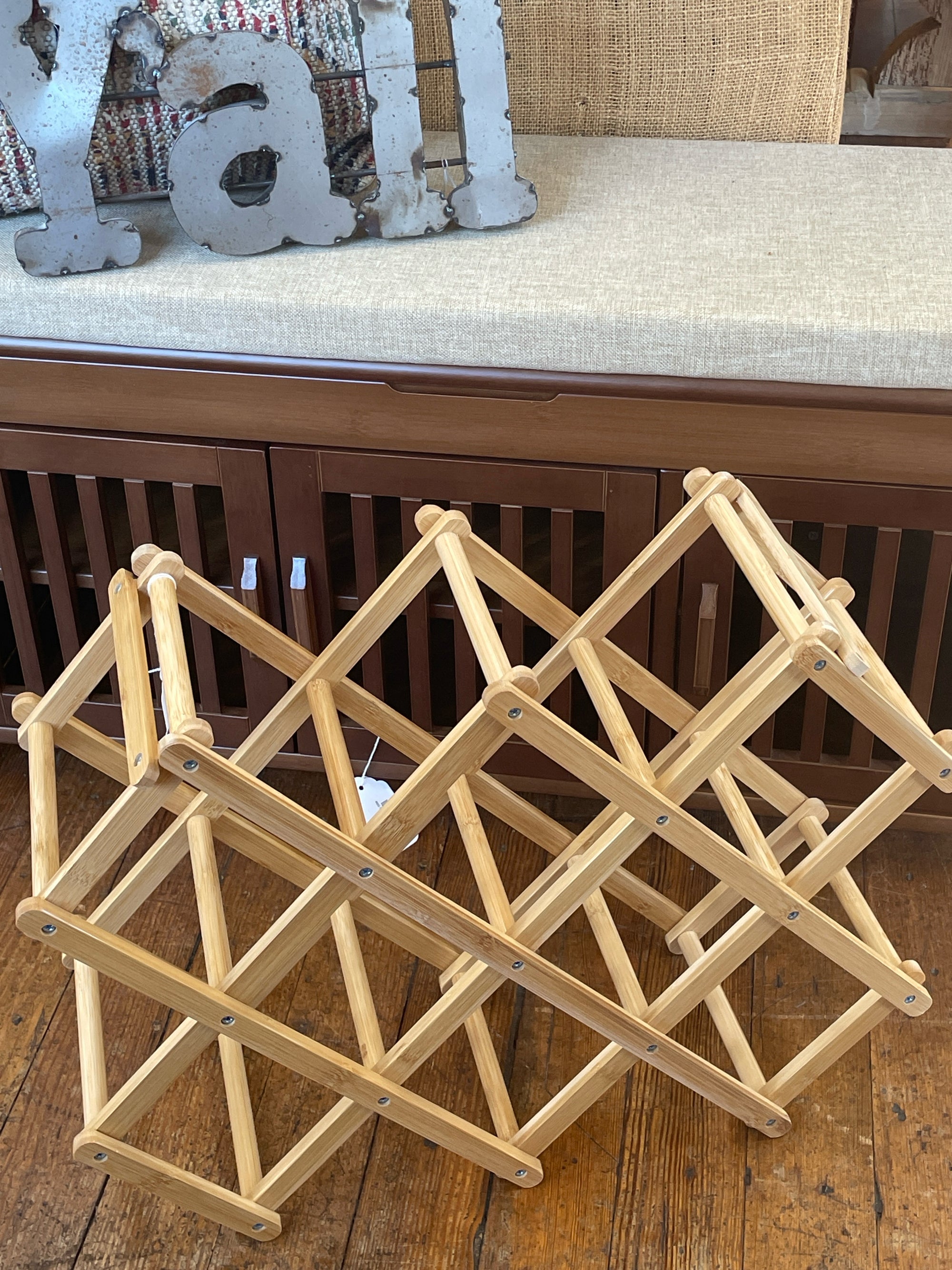 Expanding Rack