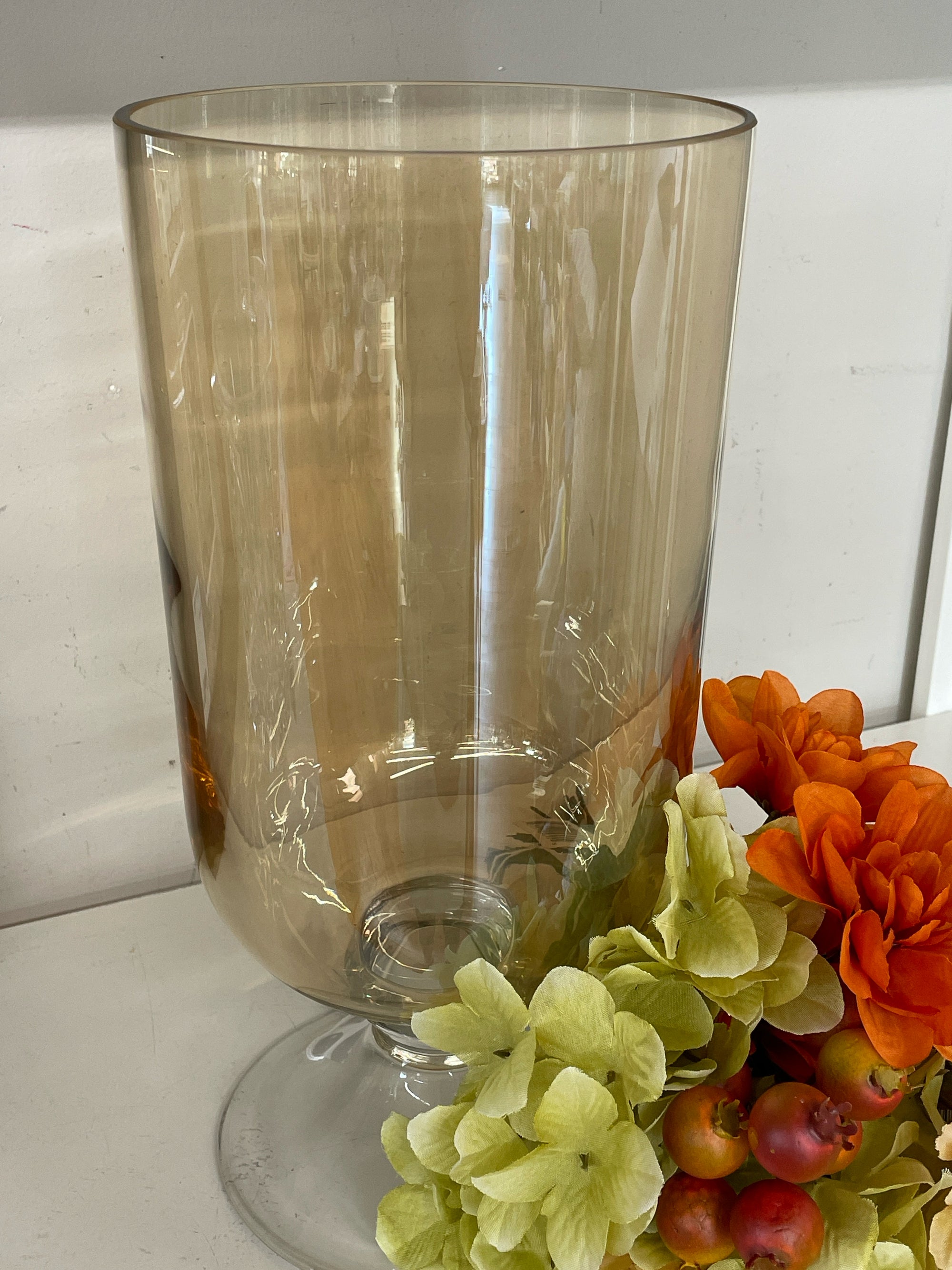 Hurricane Vase