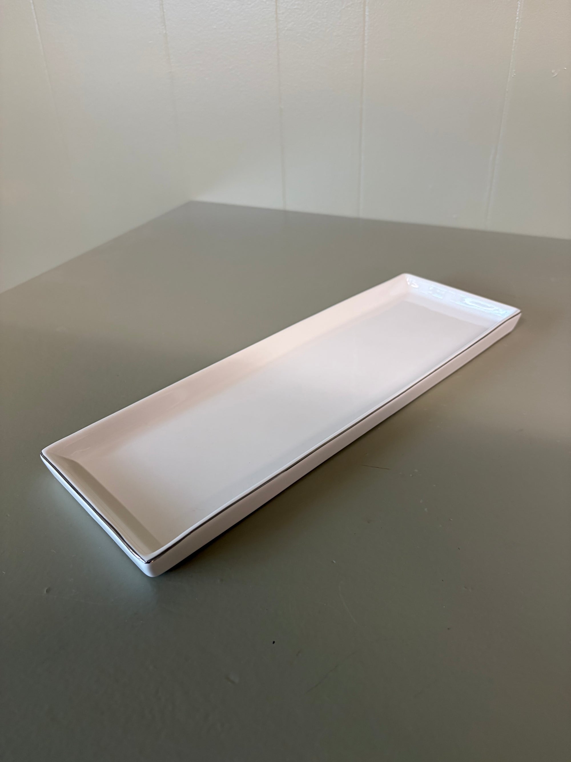 Tray