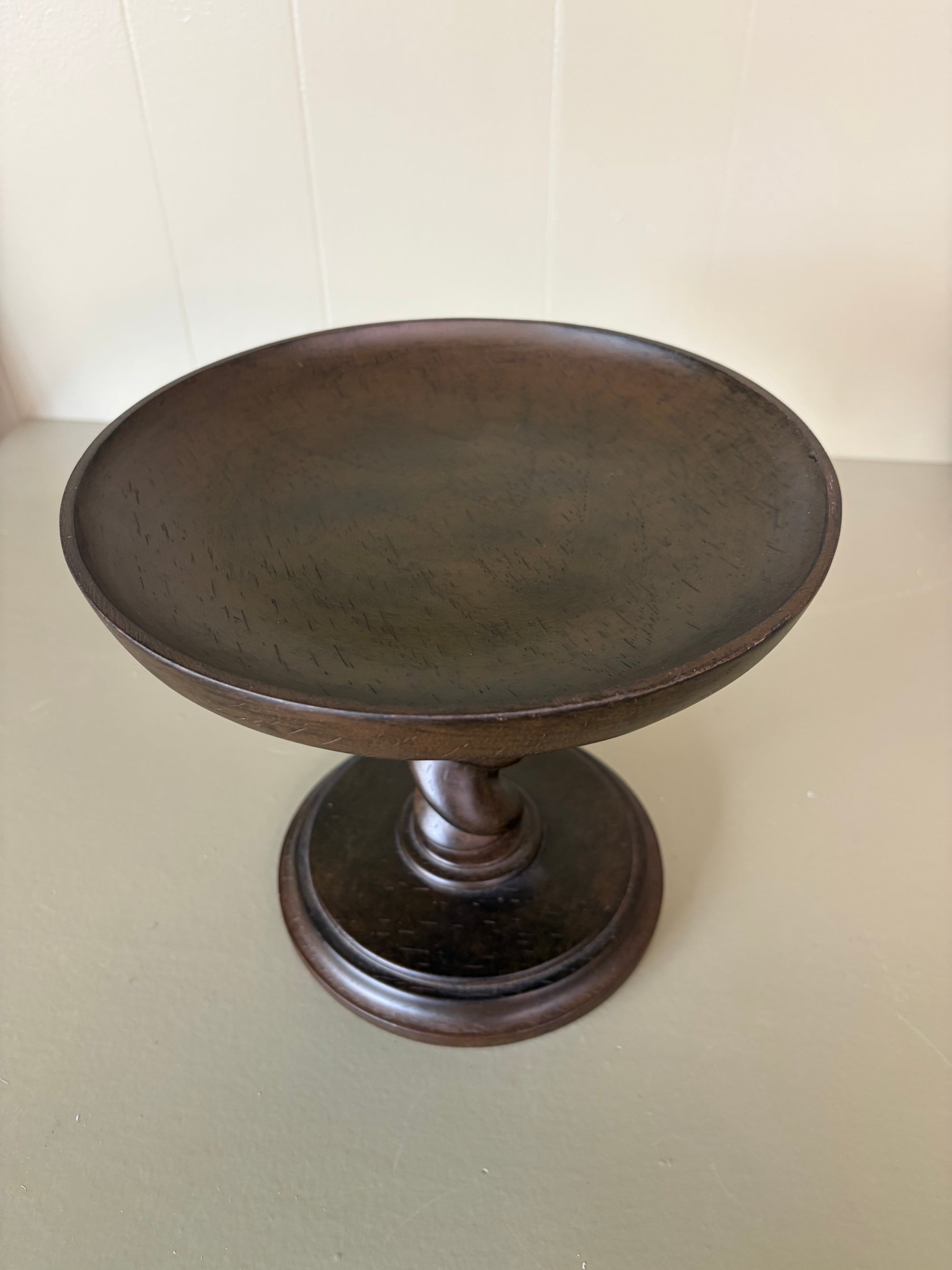 Twisted Pedestal