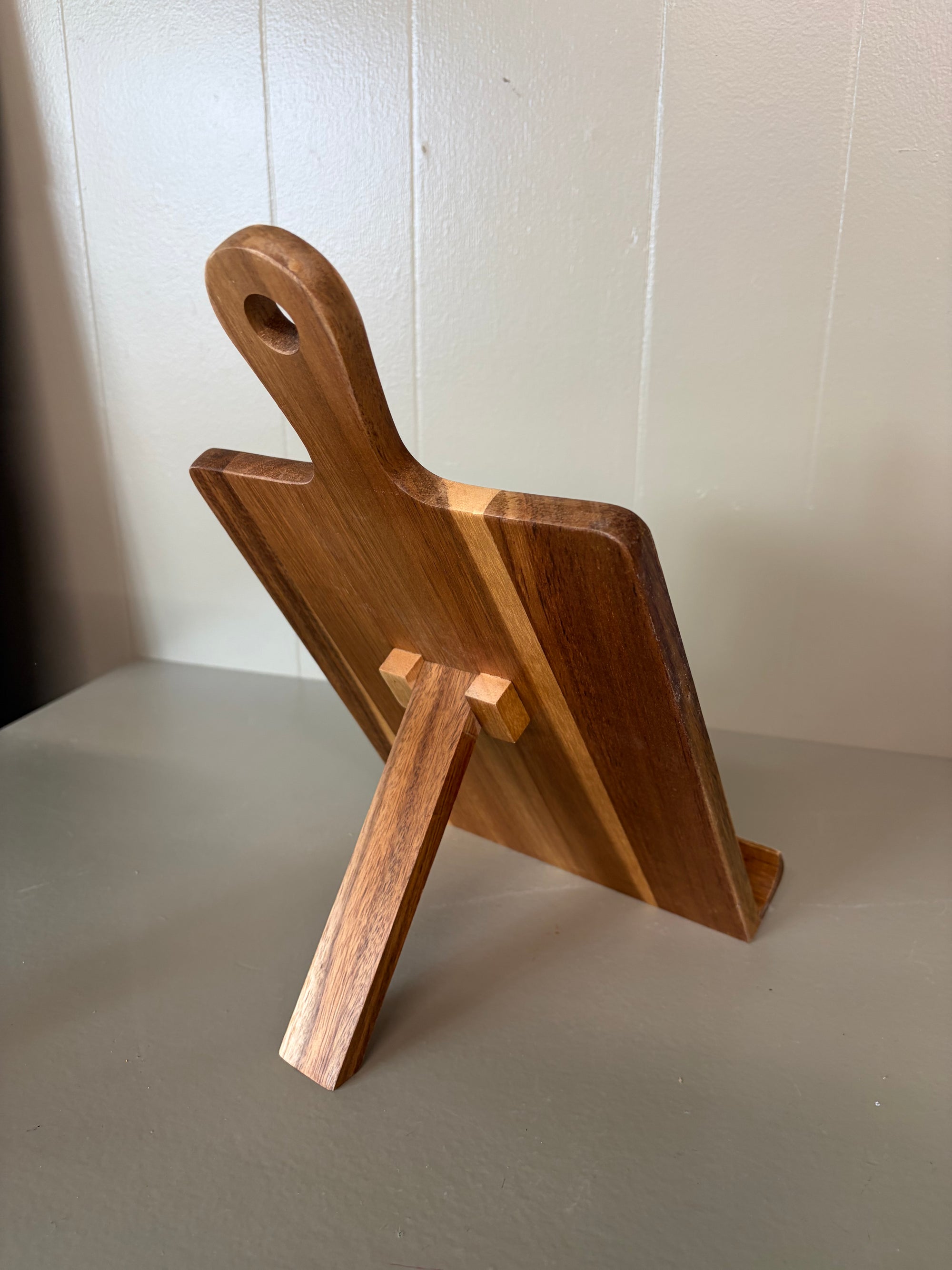 Cookbook Stand