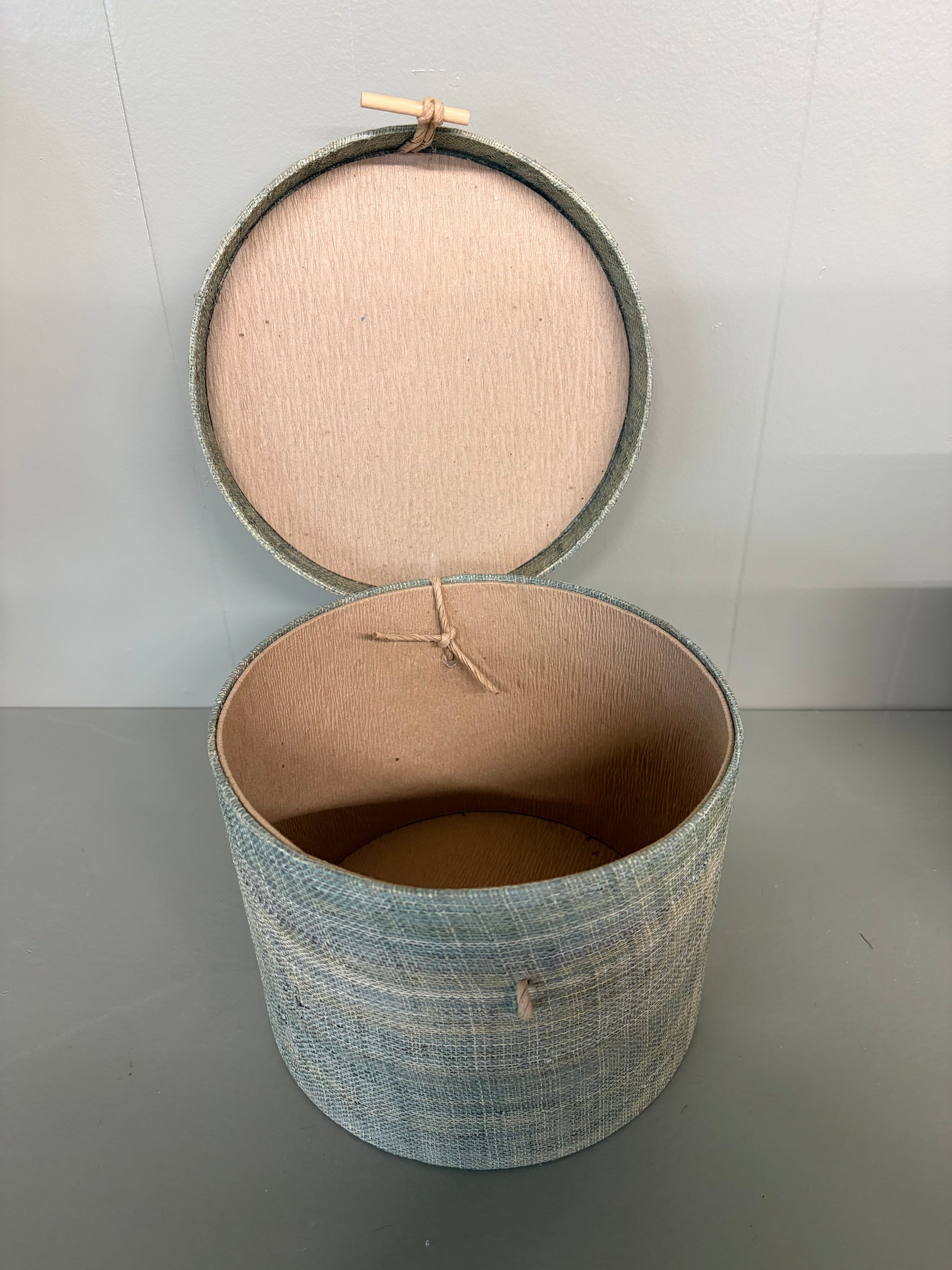 Burlap Container