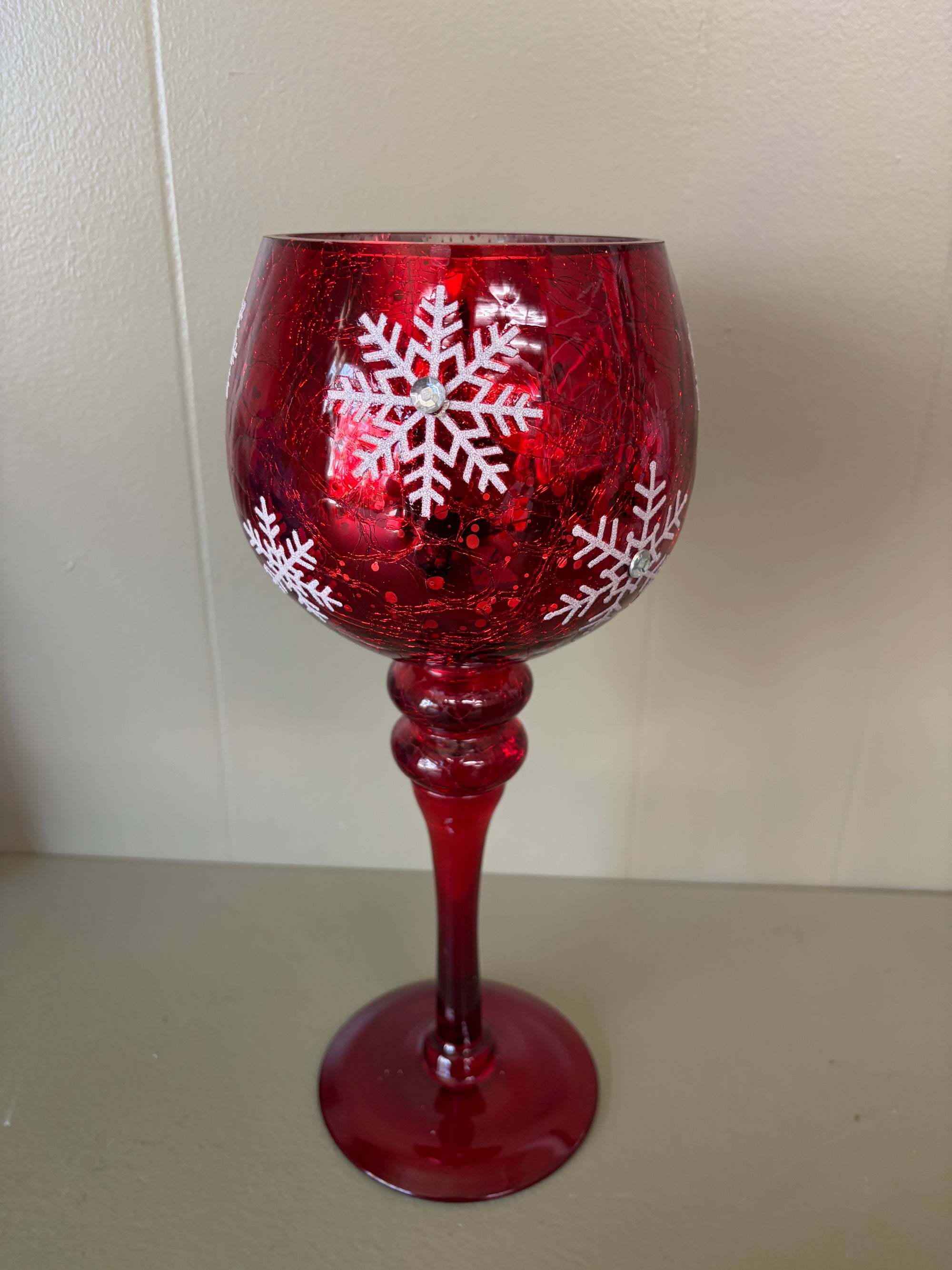 Red Snowfalke Goblet