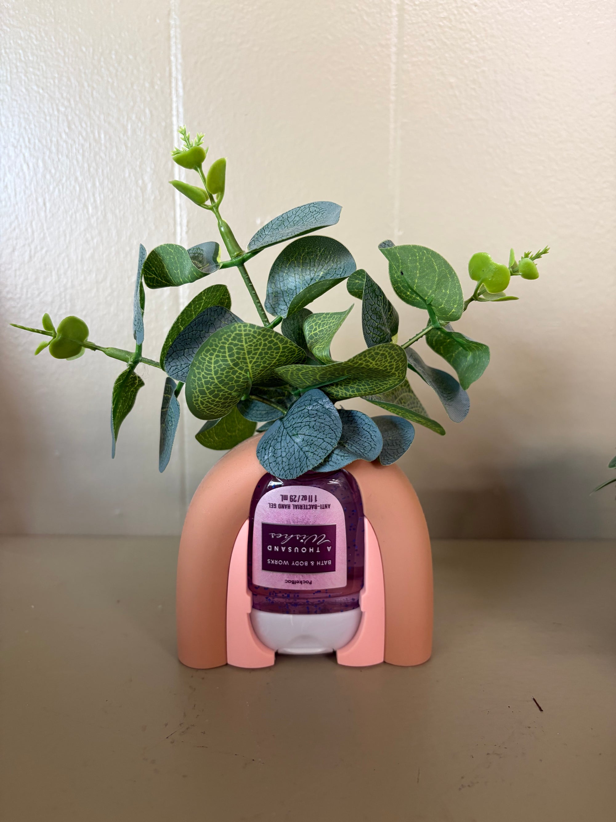 Bath&Body Works Plant Hand Sanitizer Holder