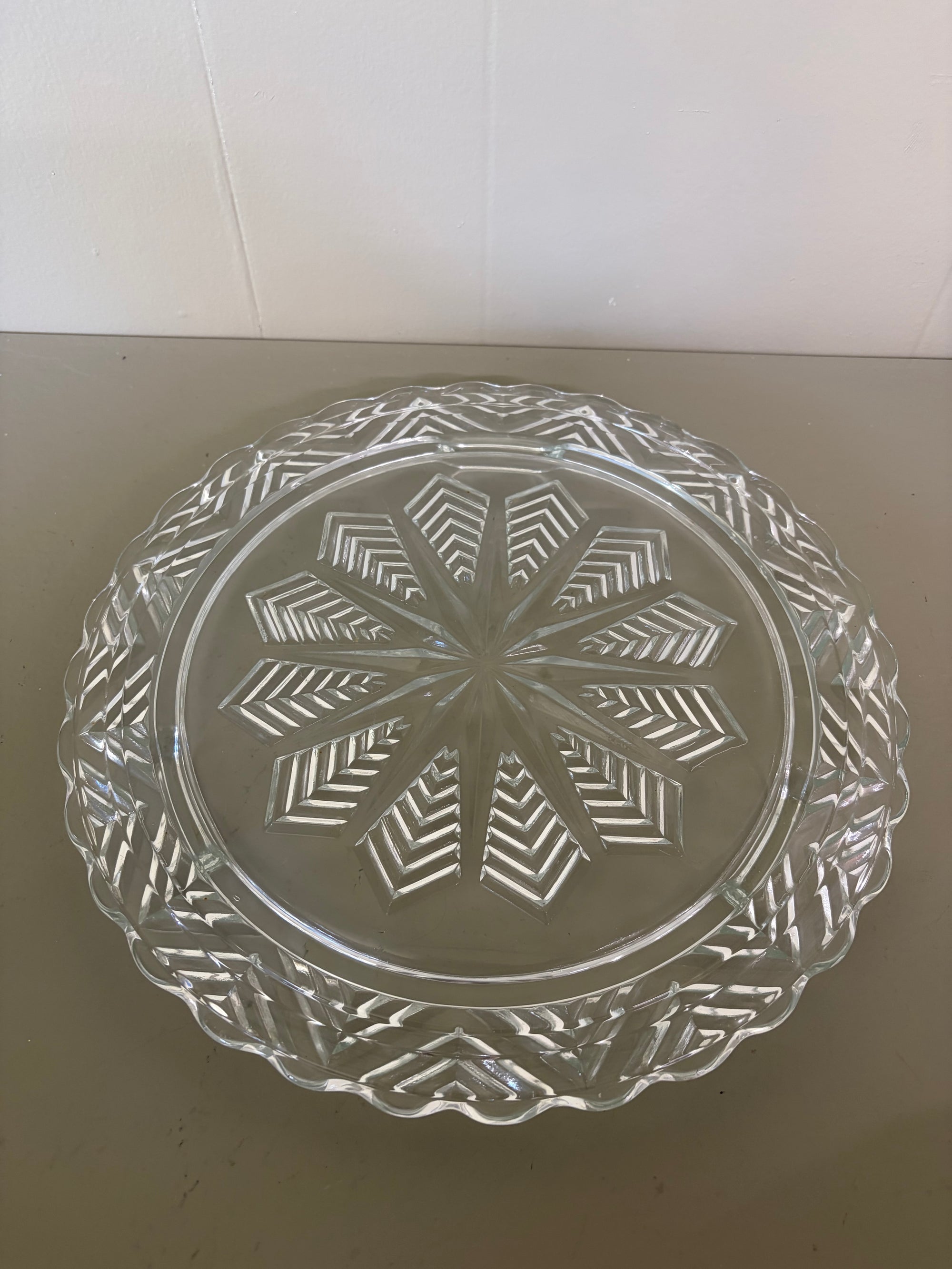 Glass Snowflake Cake Plate