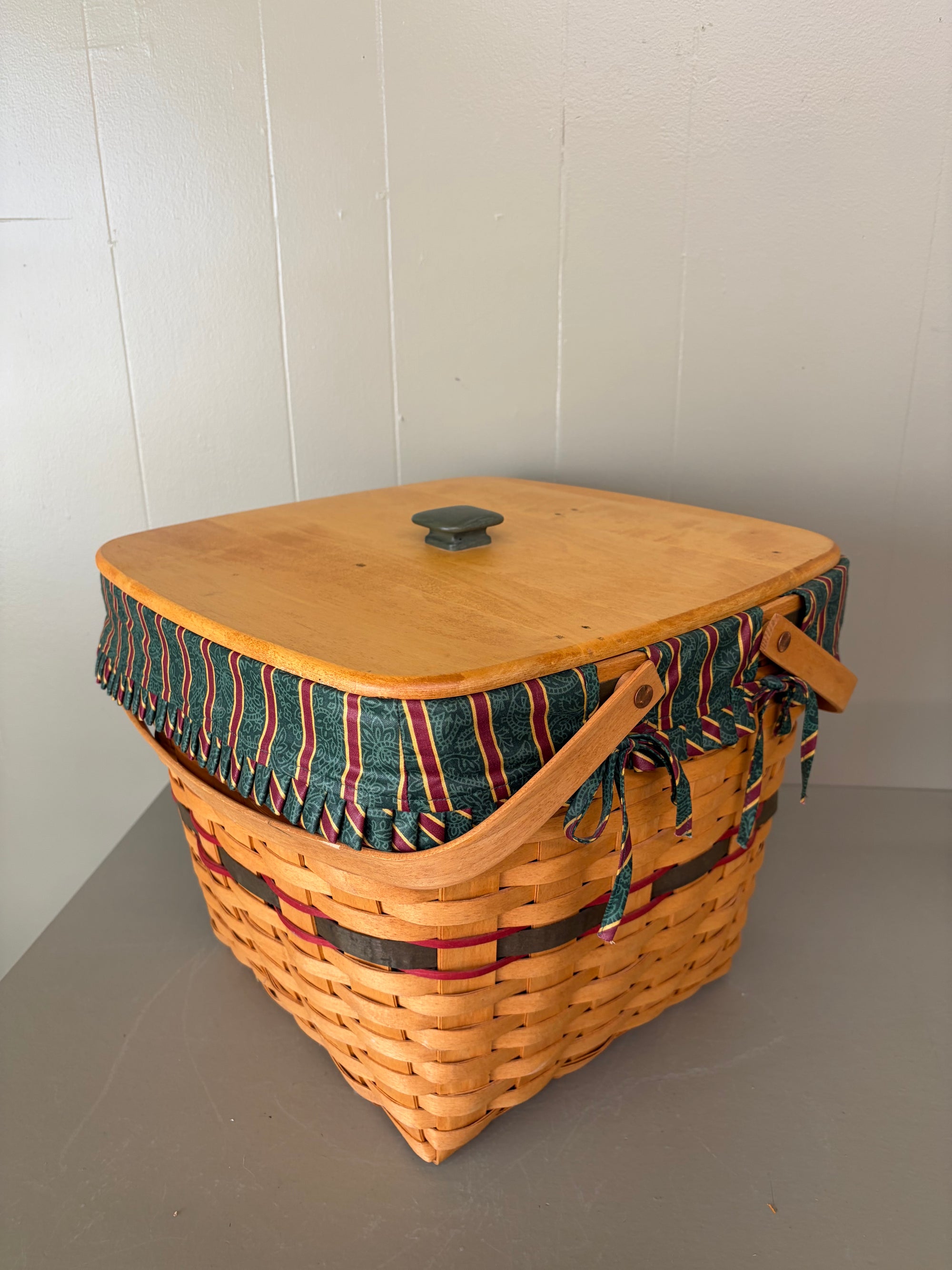 Longaberger Large Holly Basket