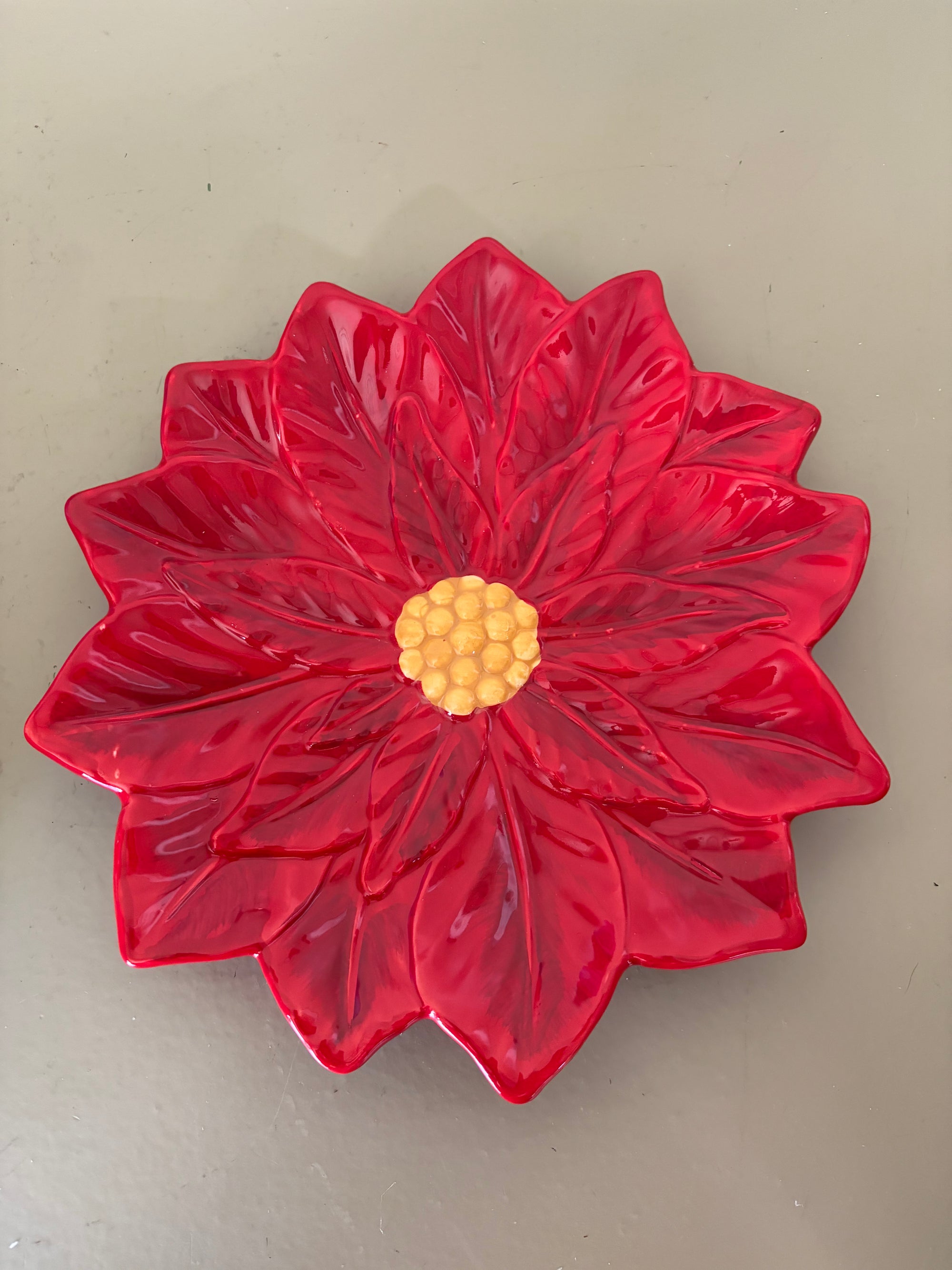 Poinsettia Plate