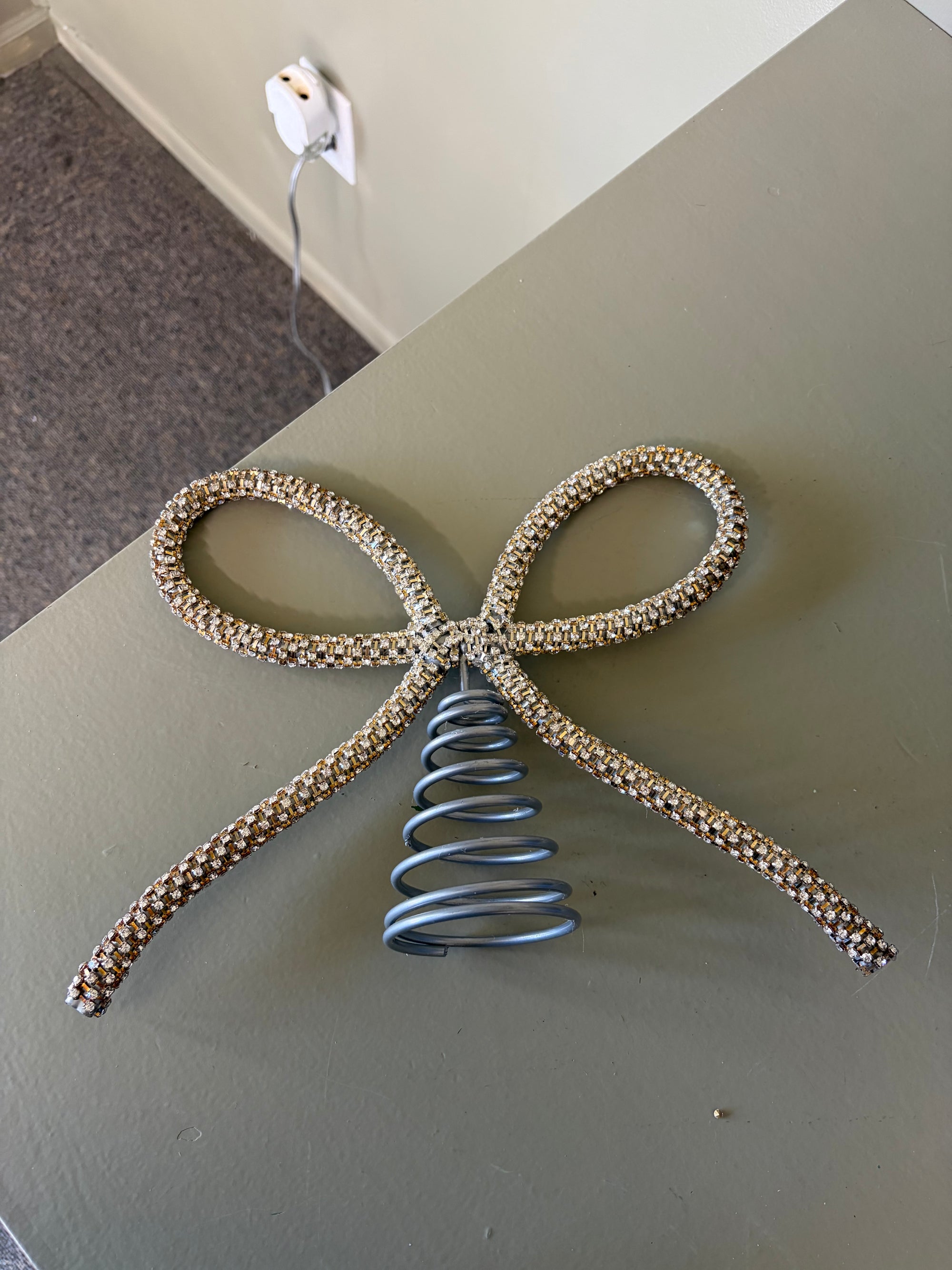 Bow Tree Topper