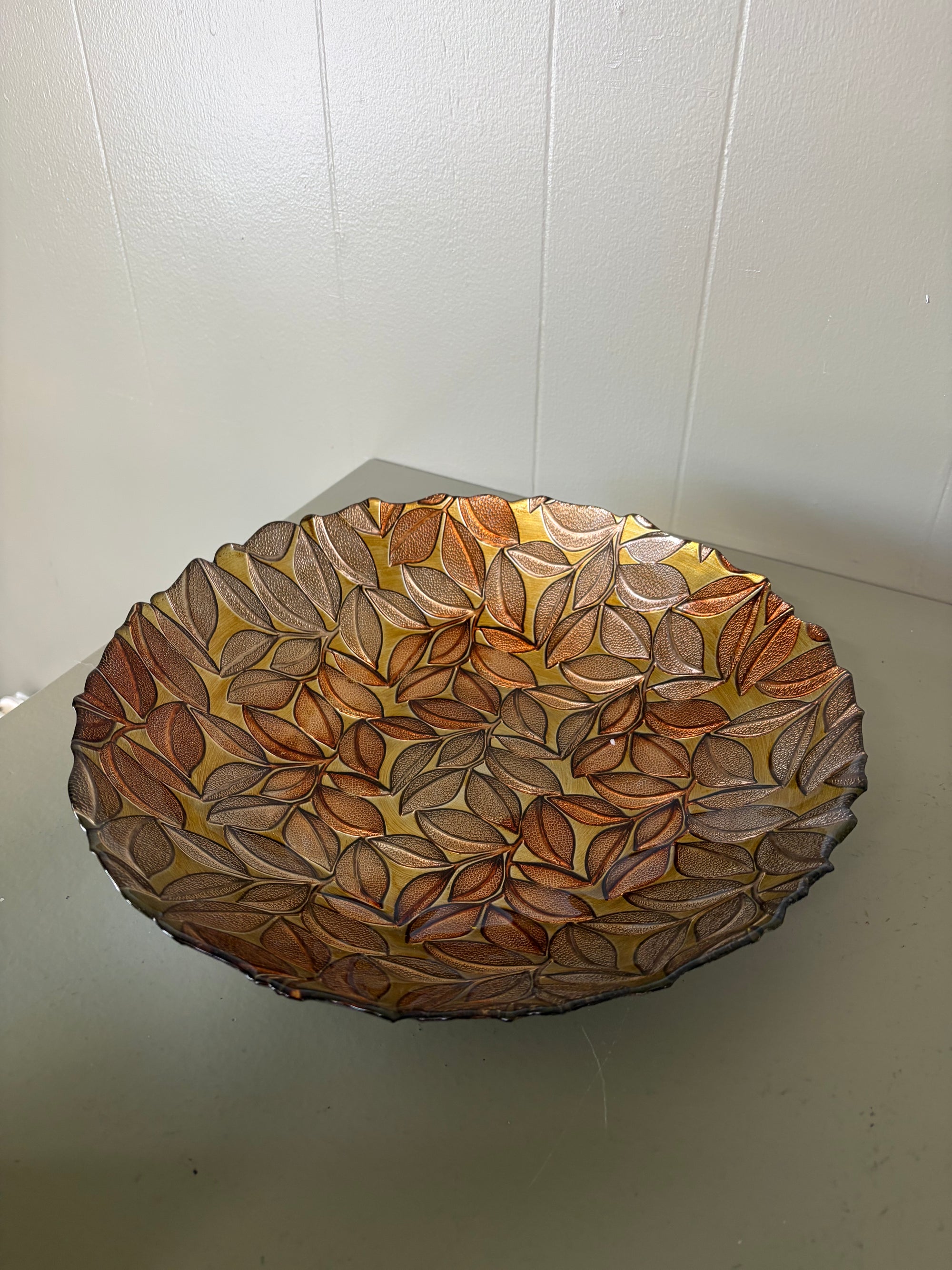Large Leaf Bowl
