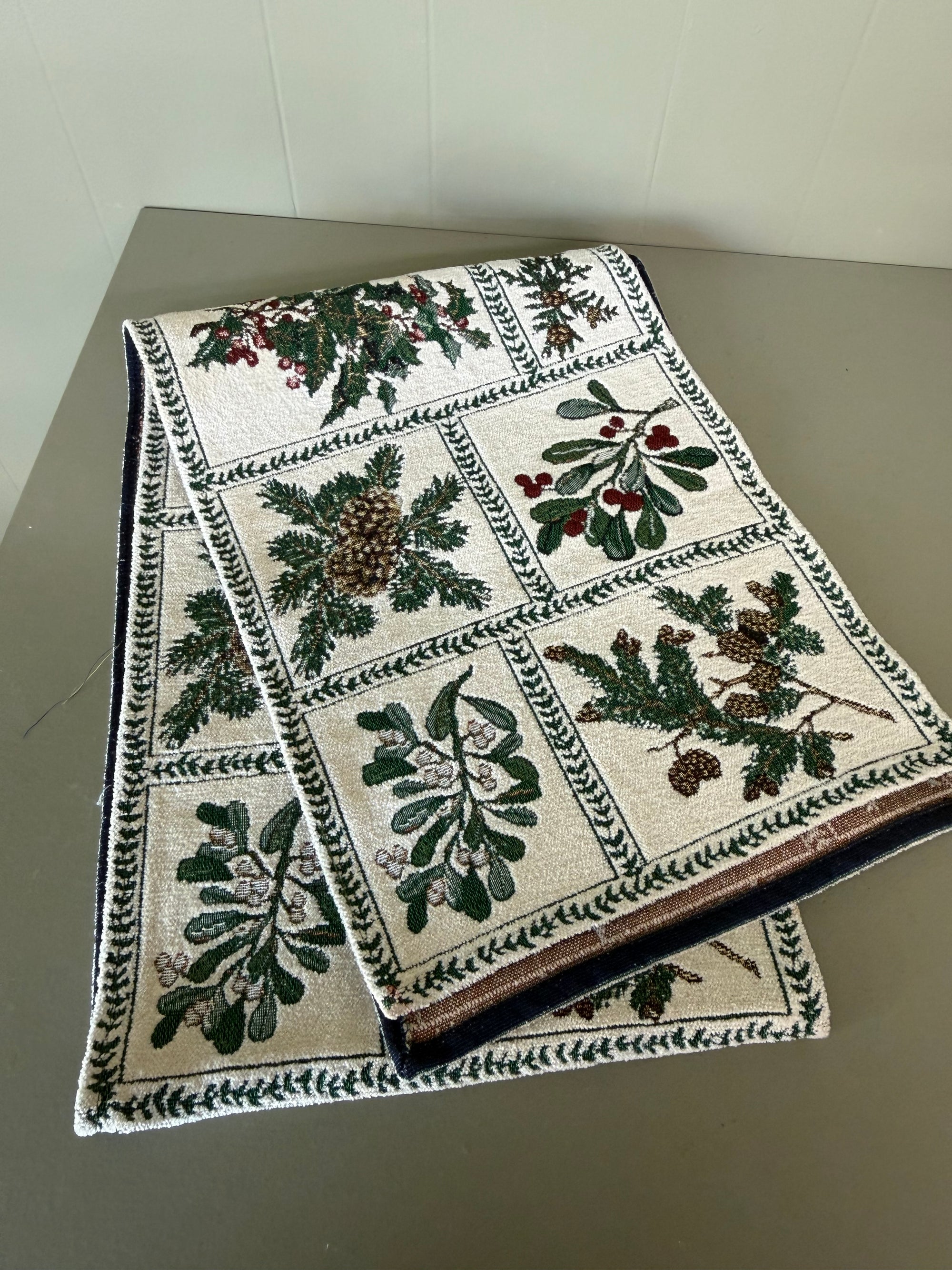 Table Runner