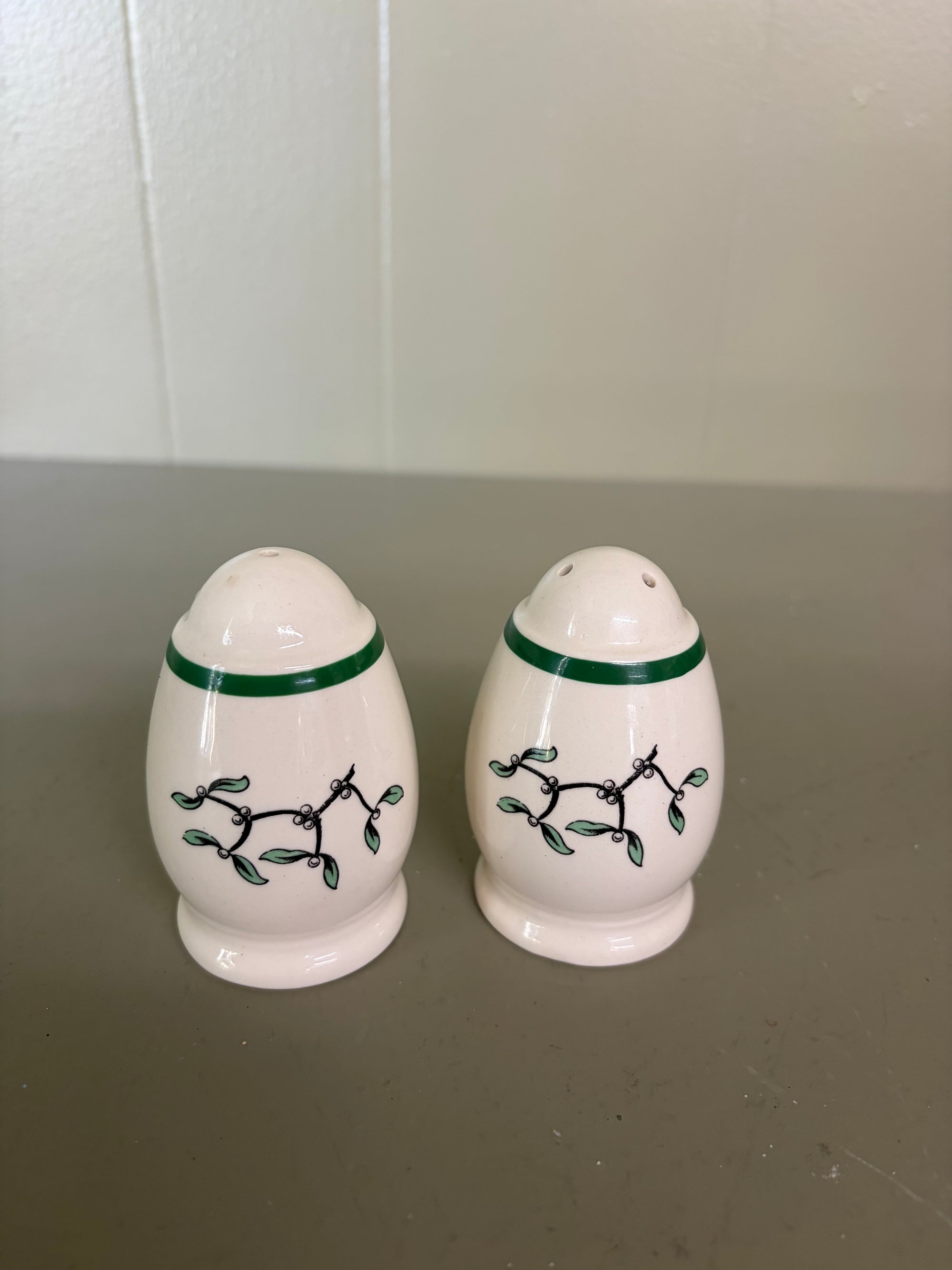 Salt and Pepper Set, Set of 2