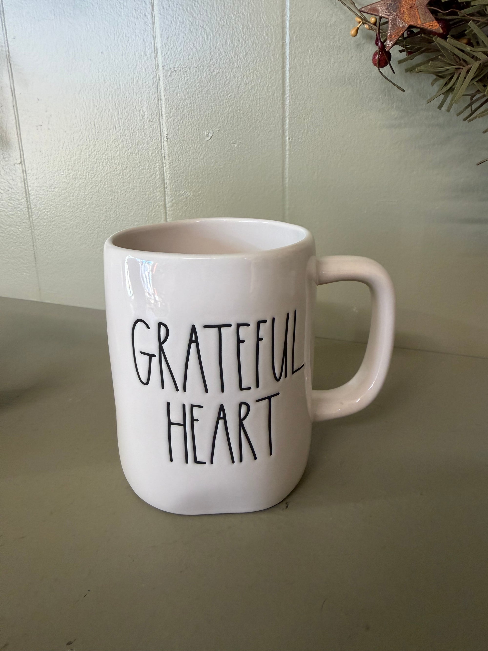 Rae Dunn "Grateful Heart" Mug