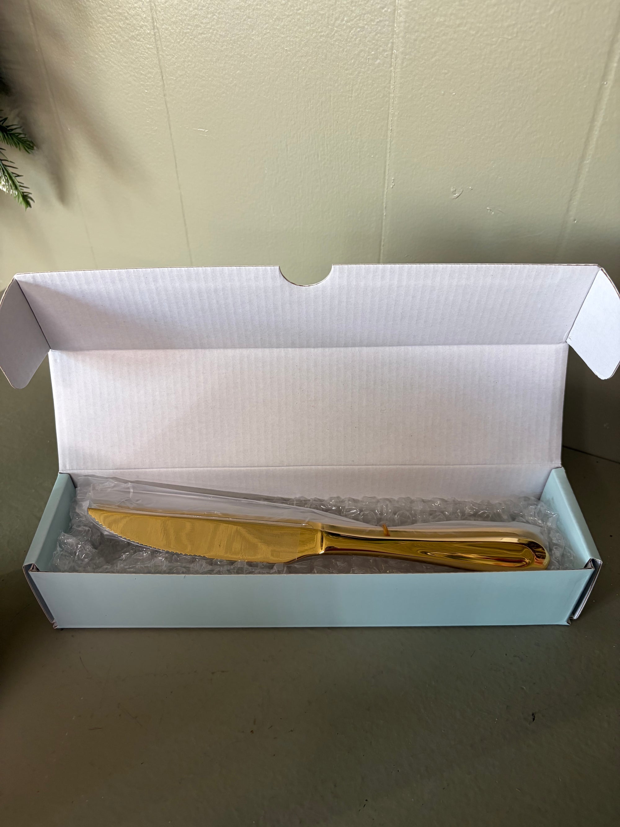 Gold  Lenox Steak Knives, Set of 4