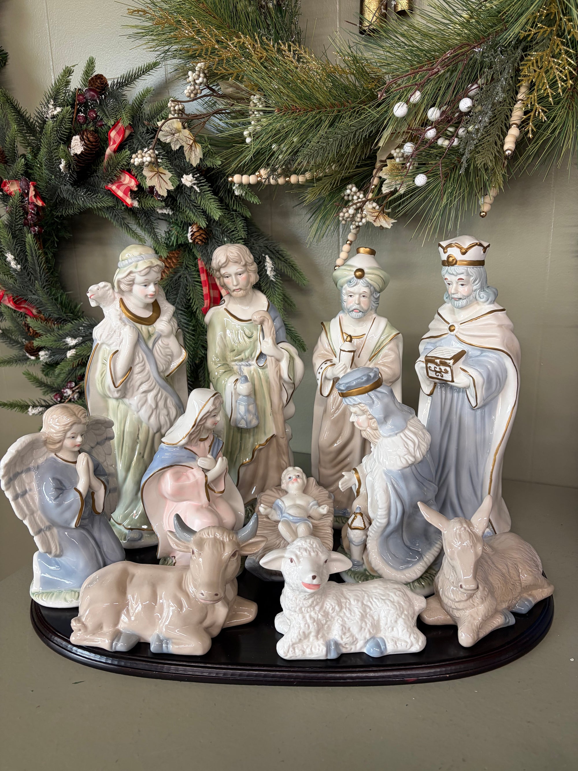 Nativity Scene, Set of 12