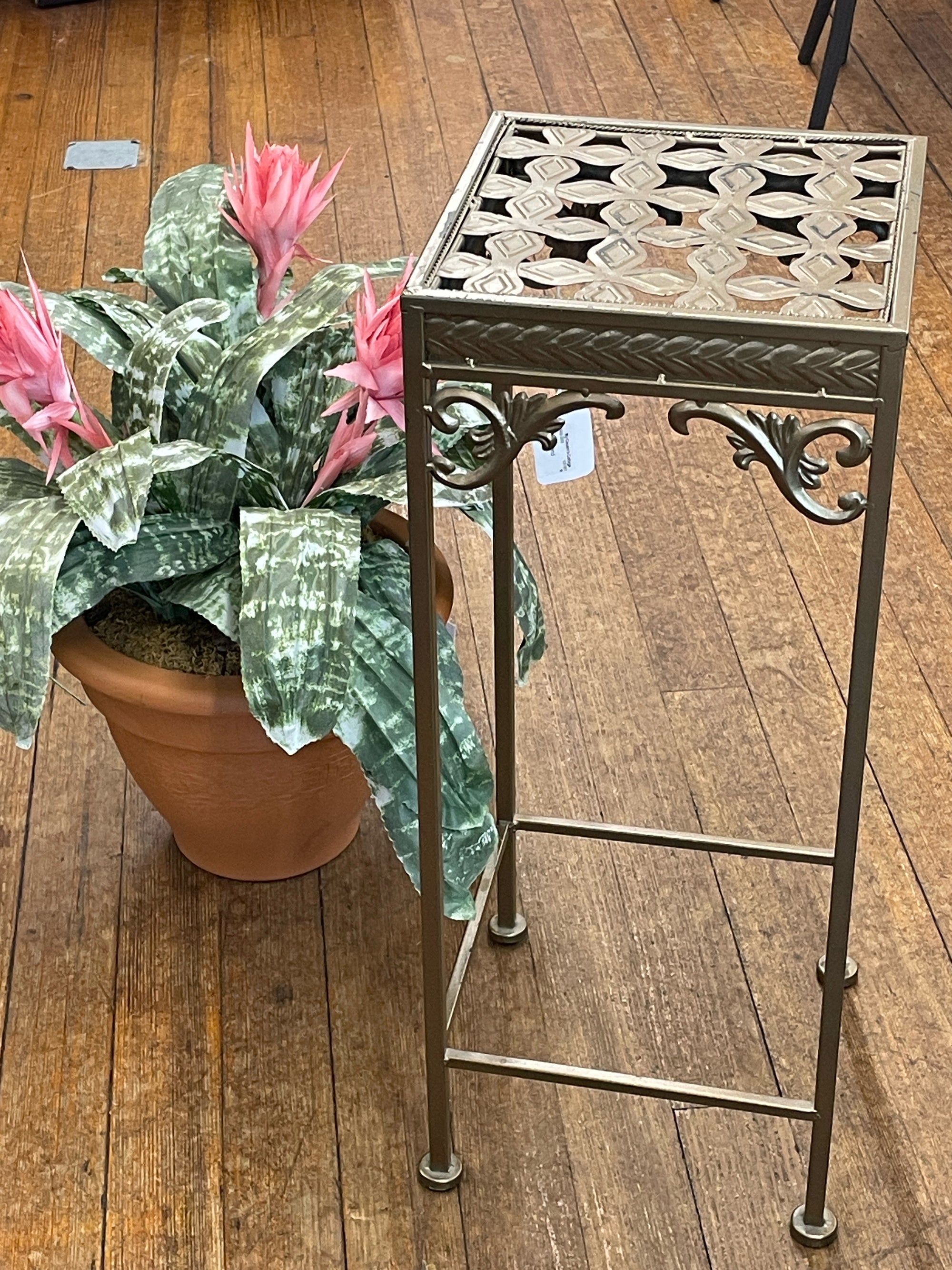 Plant Stand