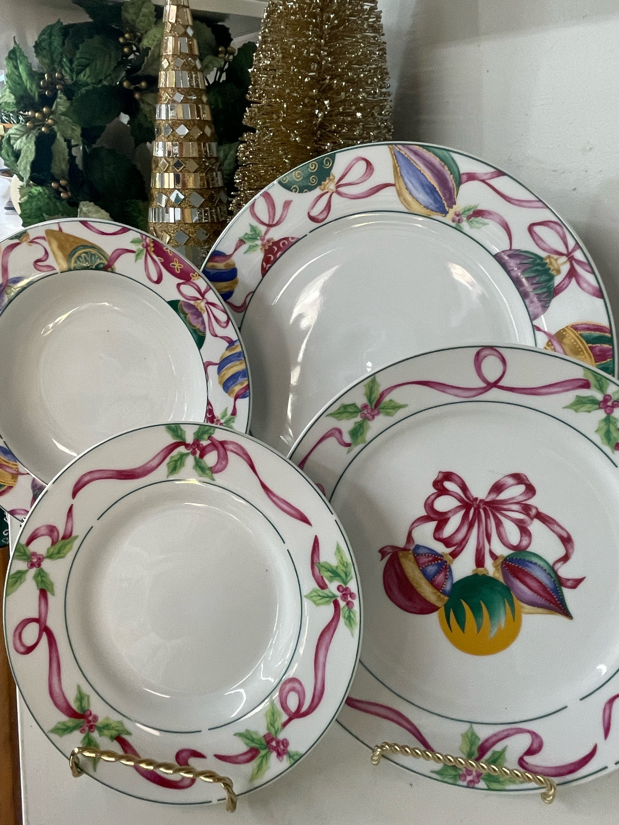 Set of Dishes (32pcs)