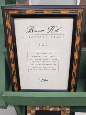 Beacon Hill Frame