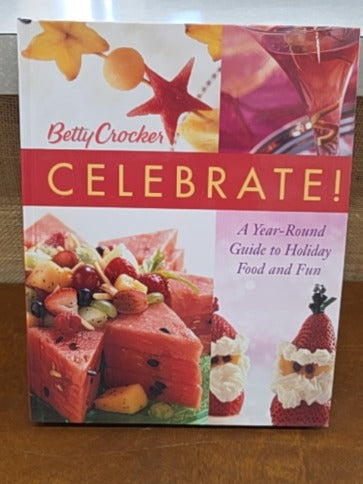 Betty Crocker Holiday Cookbook, 8.5" x 11"