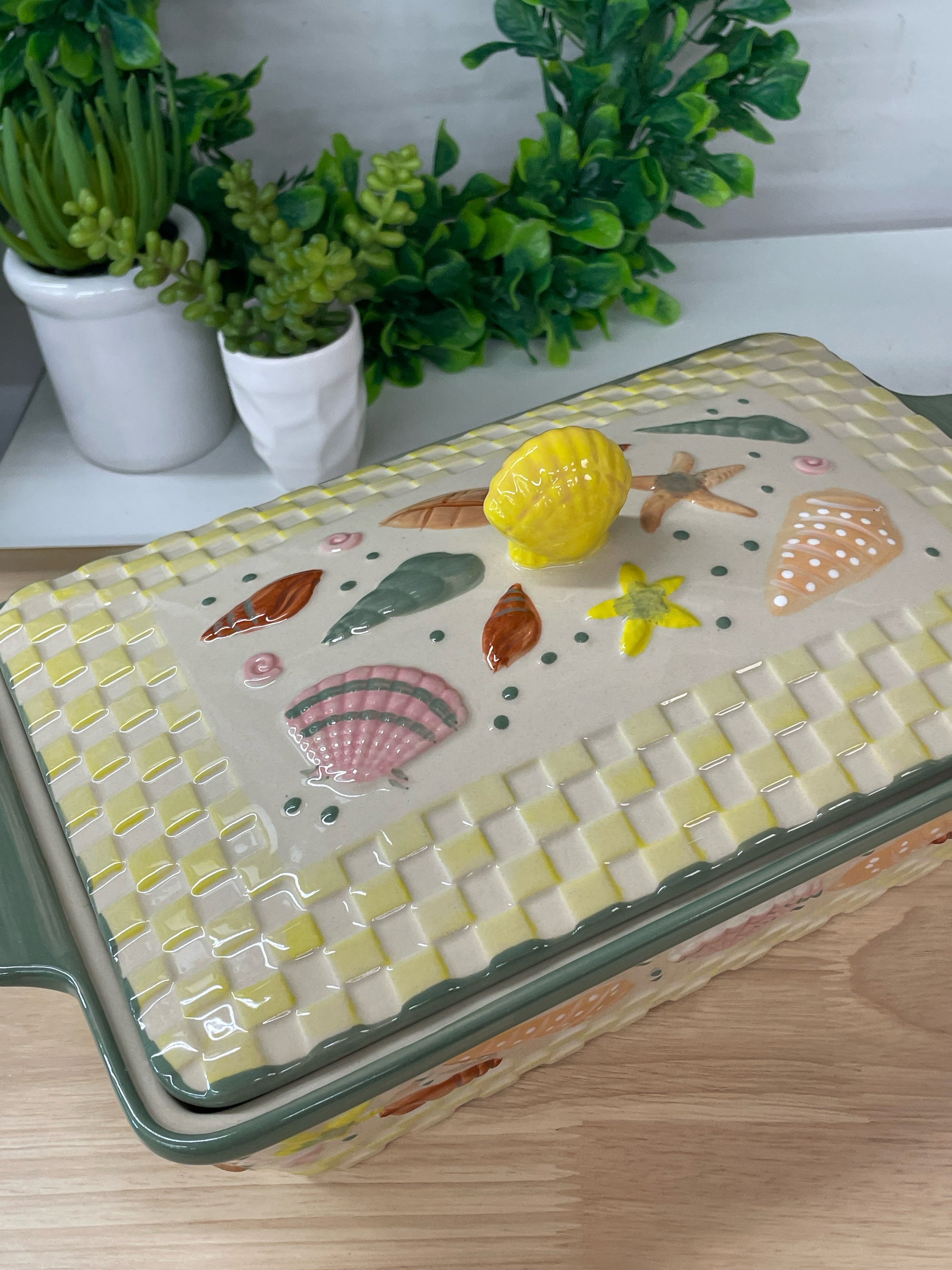 Casserole and Lid