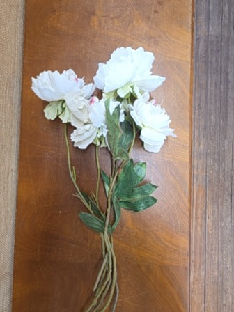 White  Floral 4 Stems