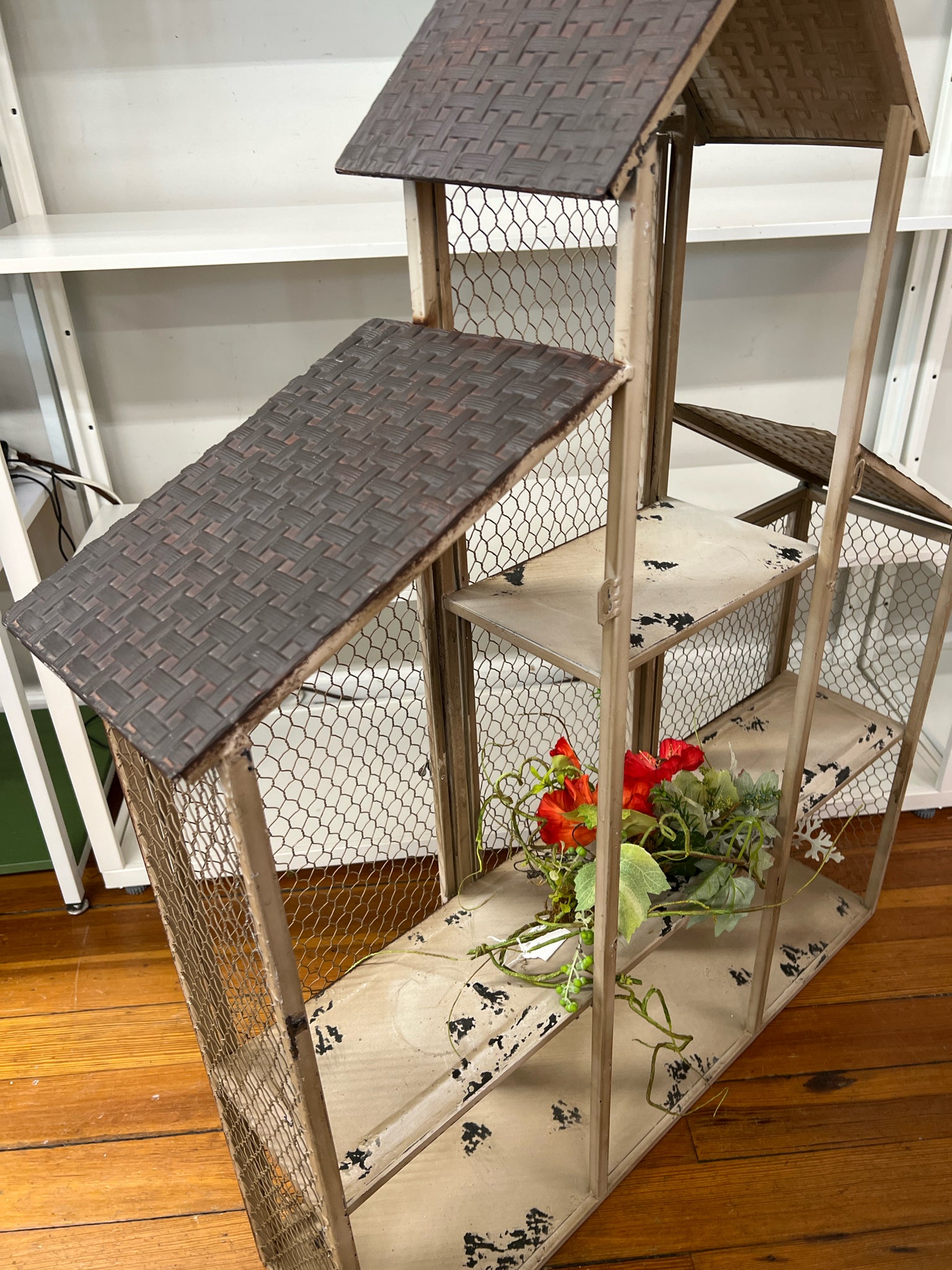 Shelf