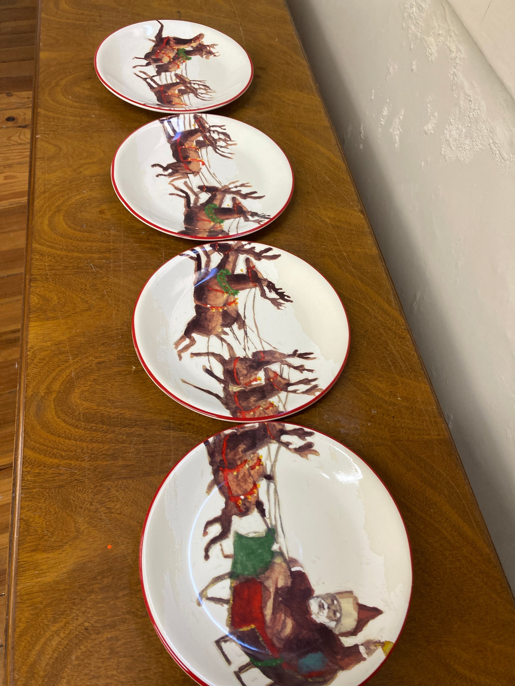 Williams-Sonoma Plate Set, 4 pc set