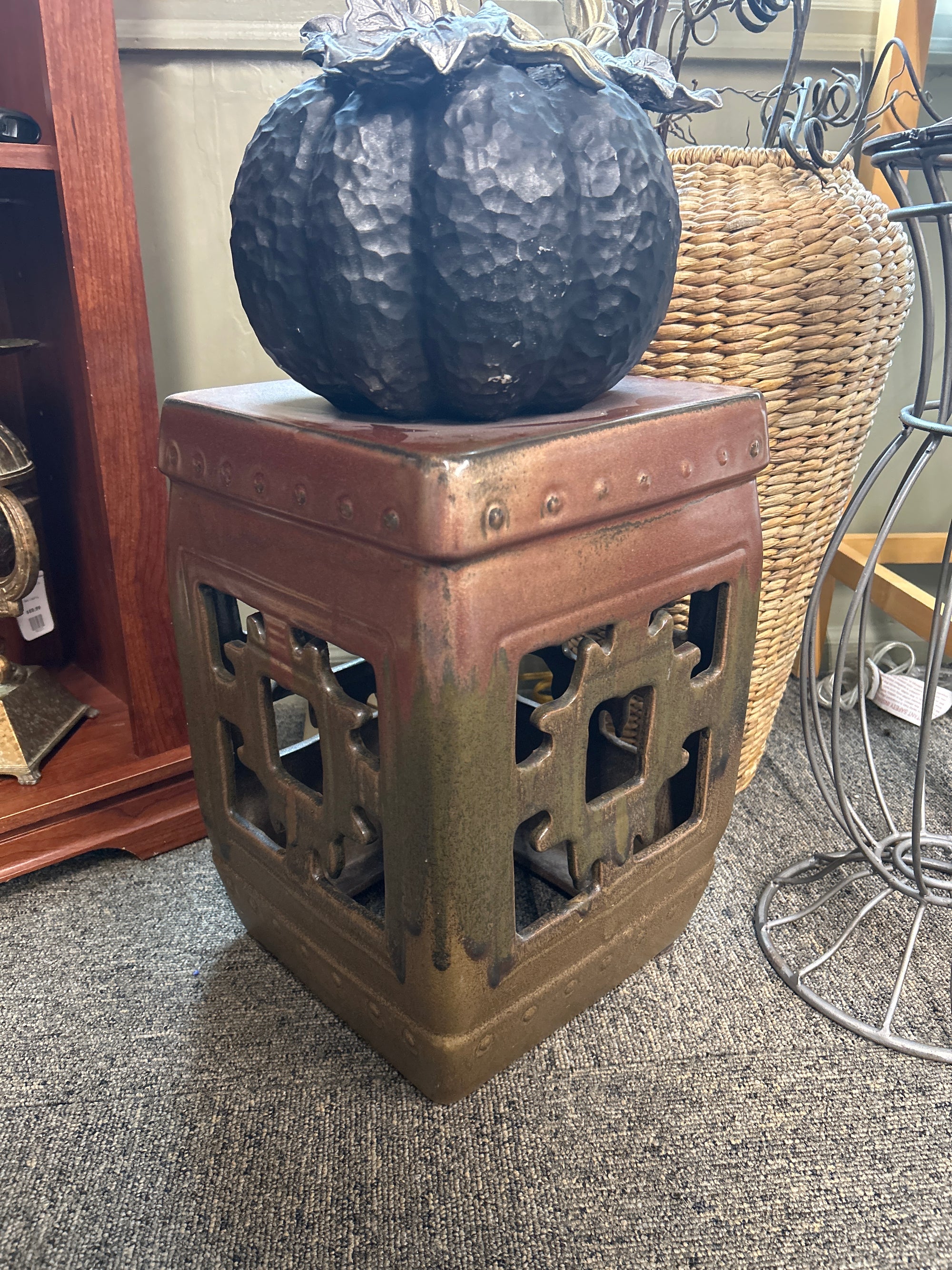 Accent Table