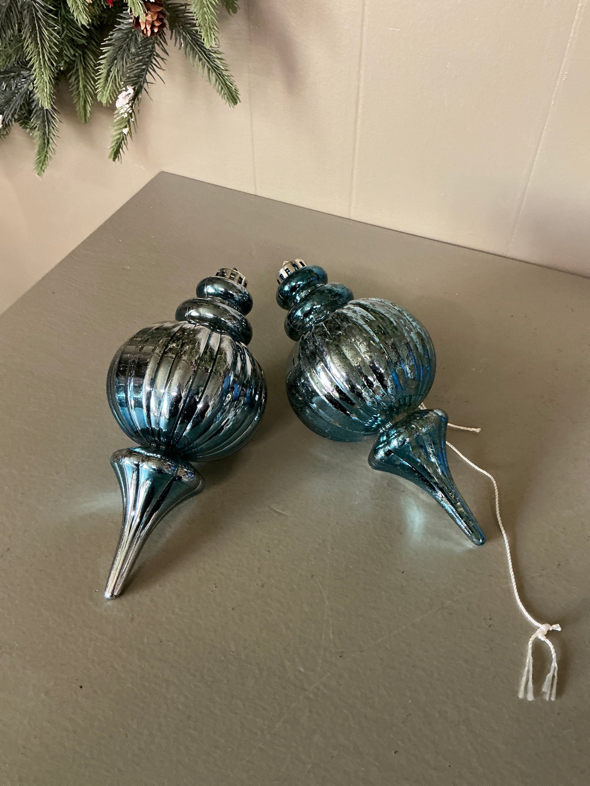 Large Ornament Set, Set of 2