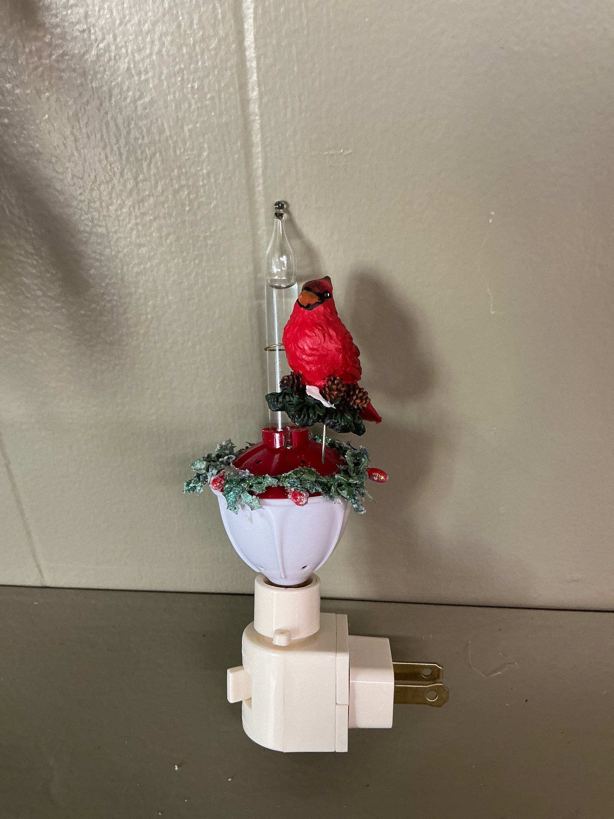Cardinal Wall Plug In